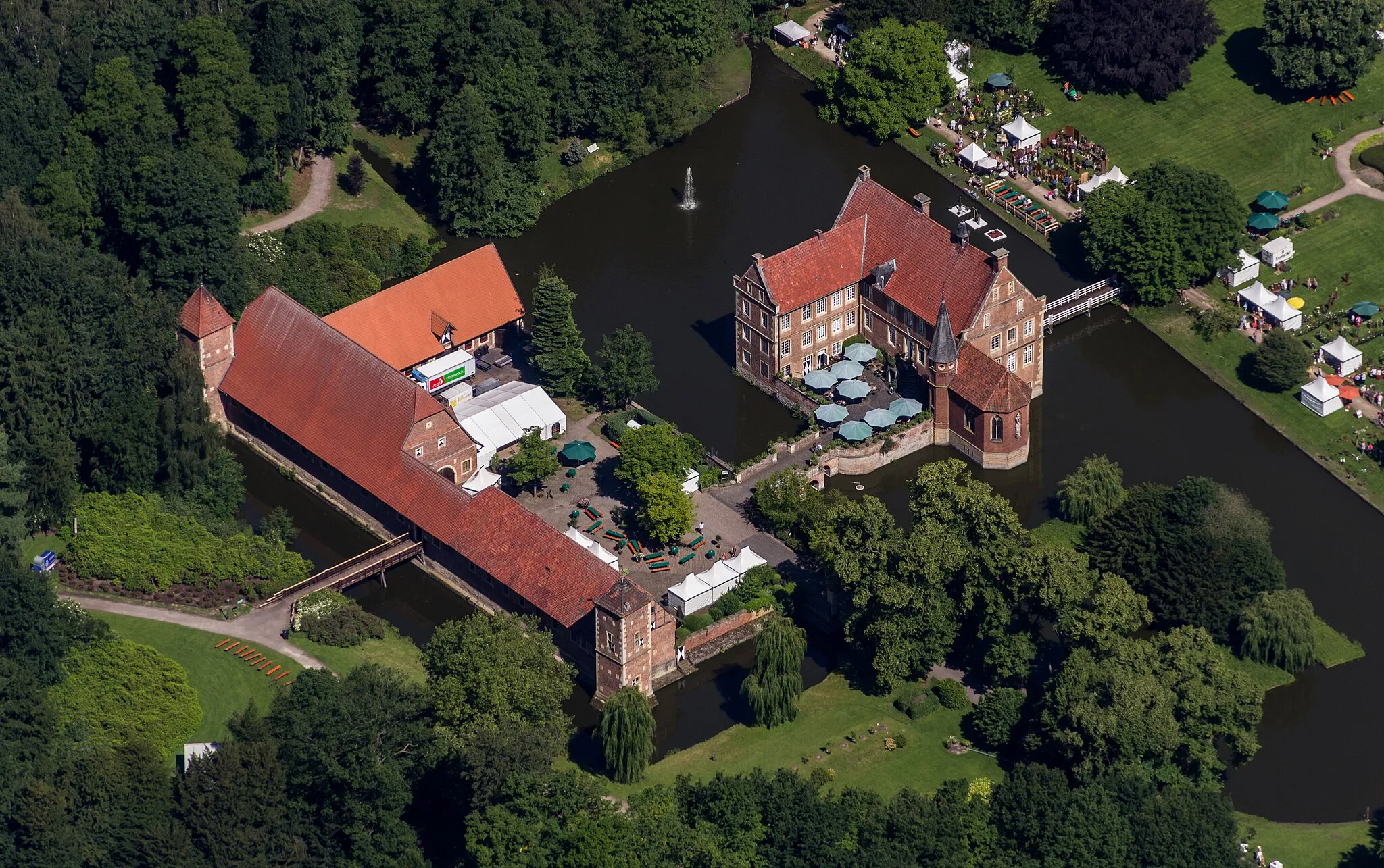 Photo showing: Hülshoff Castle, Havixbeck, North Rhine-Westphalia, Germany