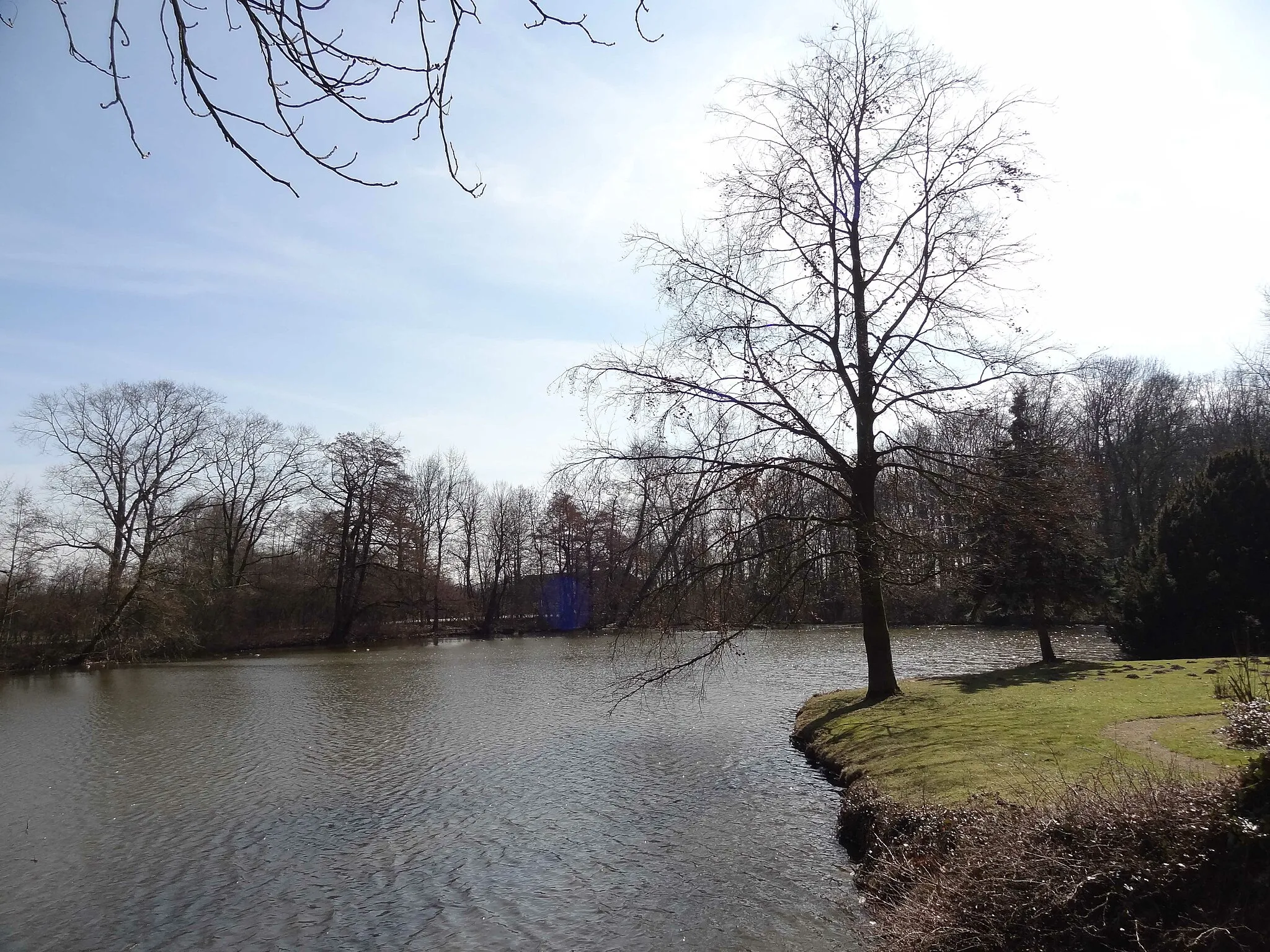 Photo showing: Hamm, Germany: der Teich südlich des Hauses Ermelinghof an der Straße Geinegge