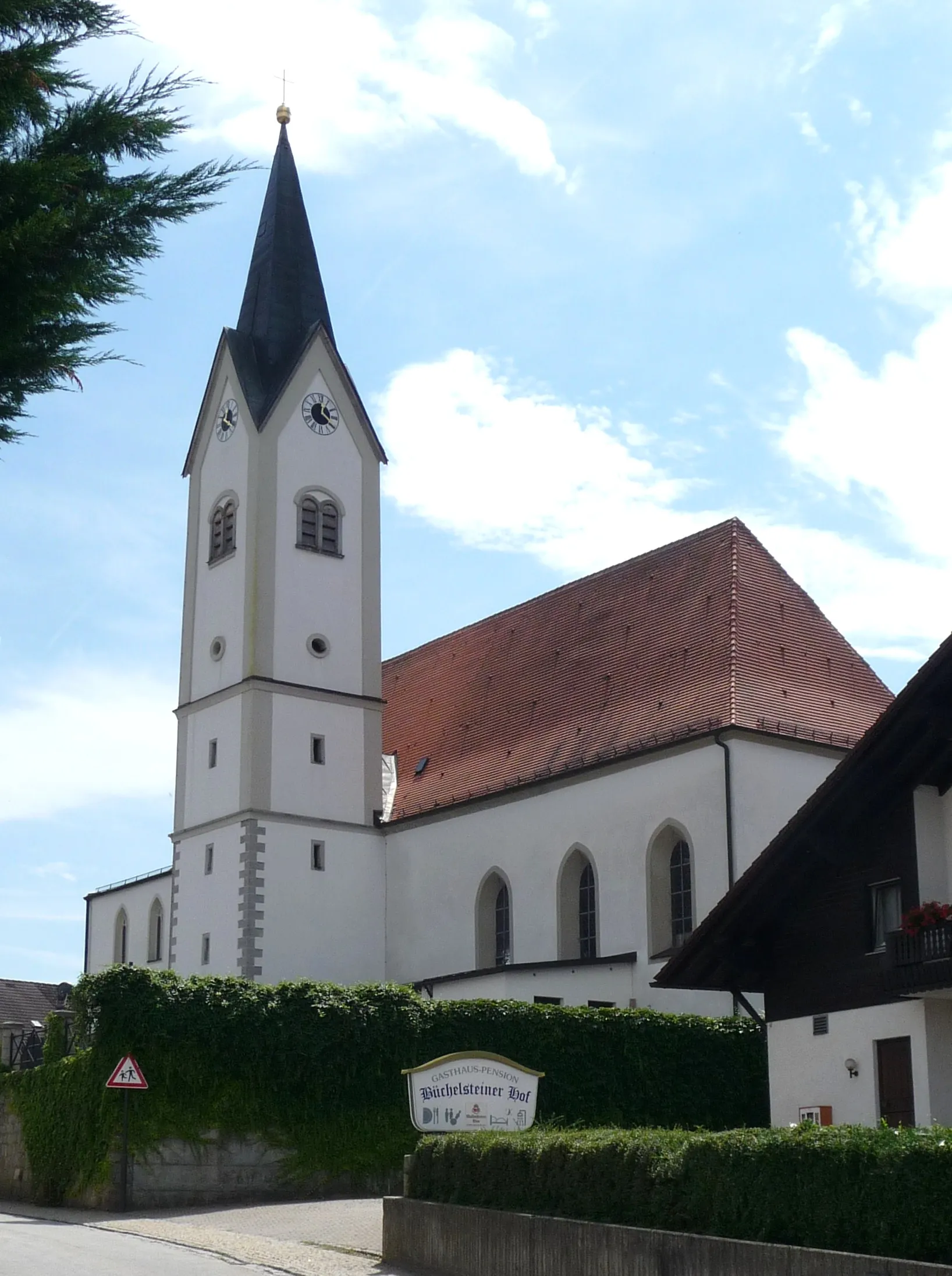 Photo showing: Die Pfarrkirche St. Ägidius in Grattersdorf