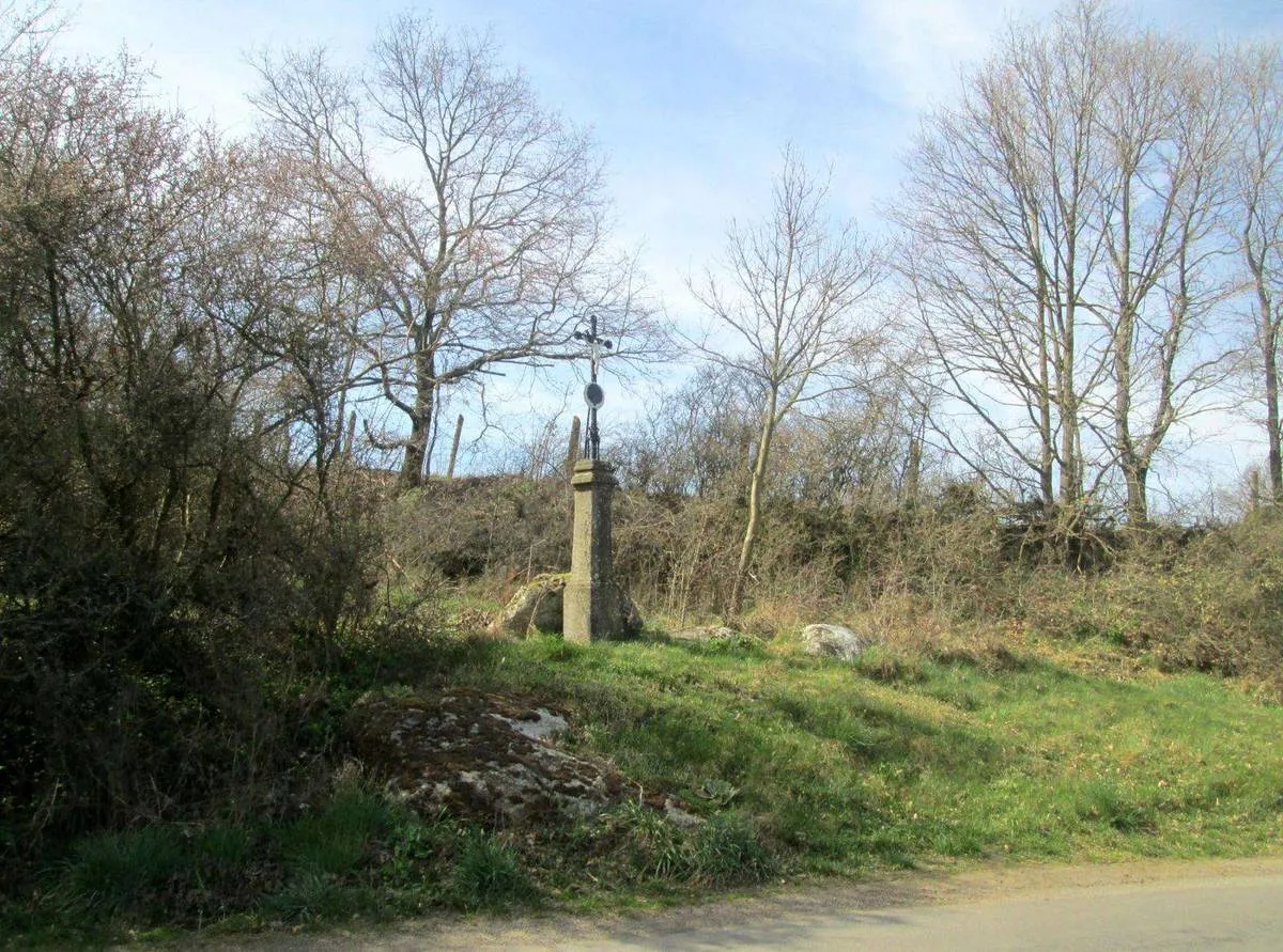 Photo showing: Wayside cross in Hrádek in Klatovy District – entry no. 10203.