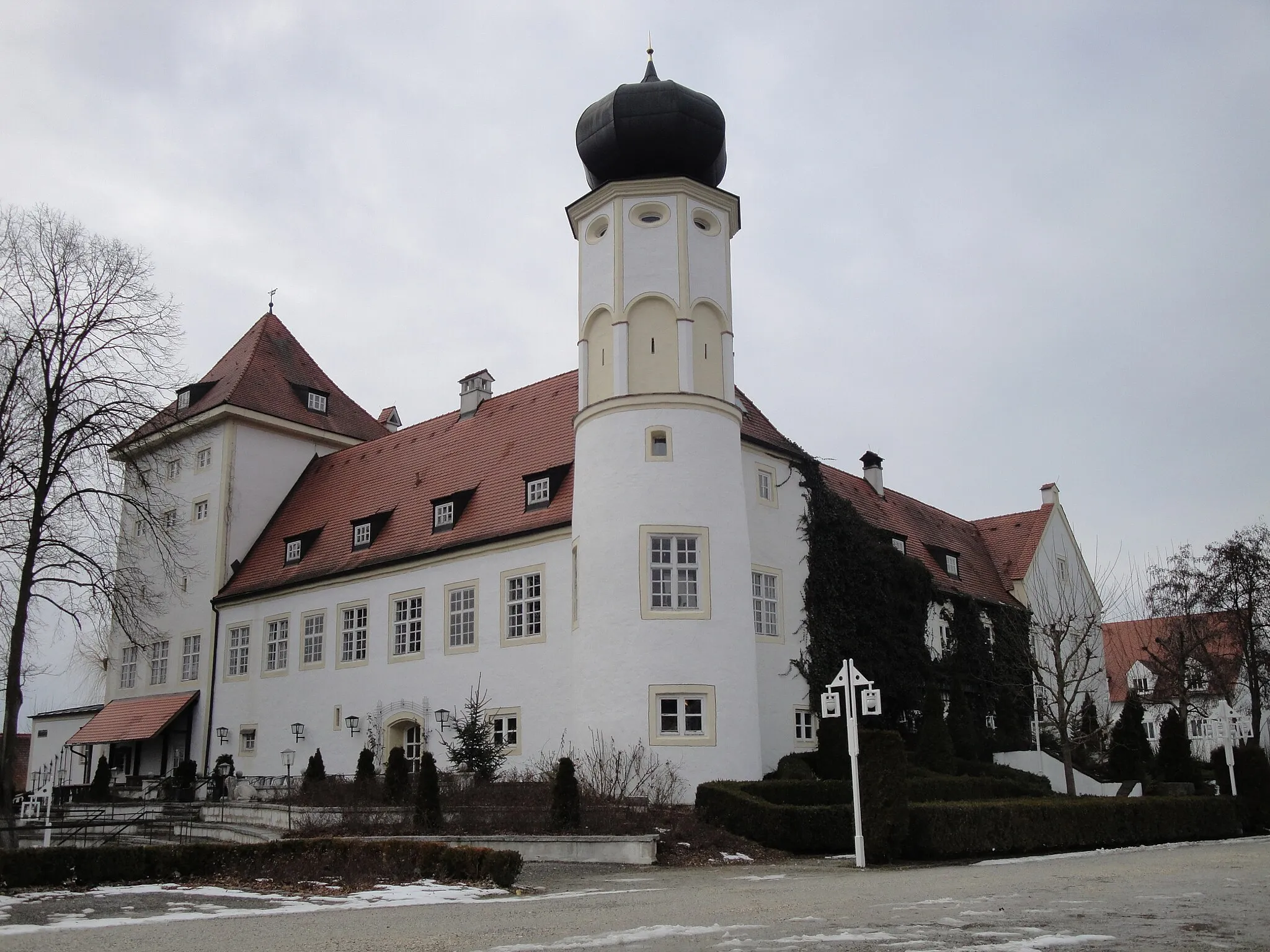 Photo showing: Schloß Neufahrn, 84088 Neufahrn in Niederbayern