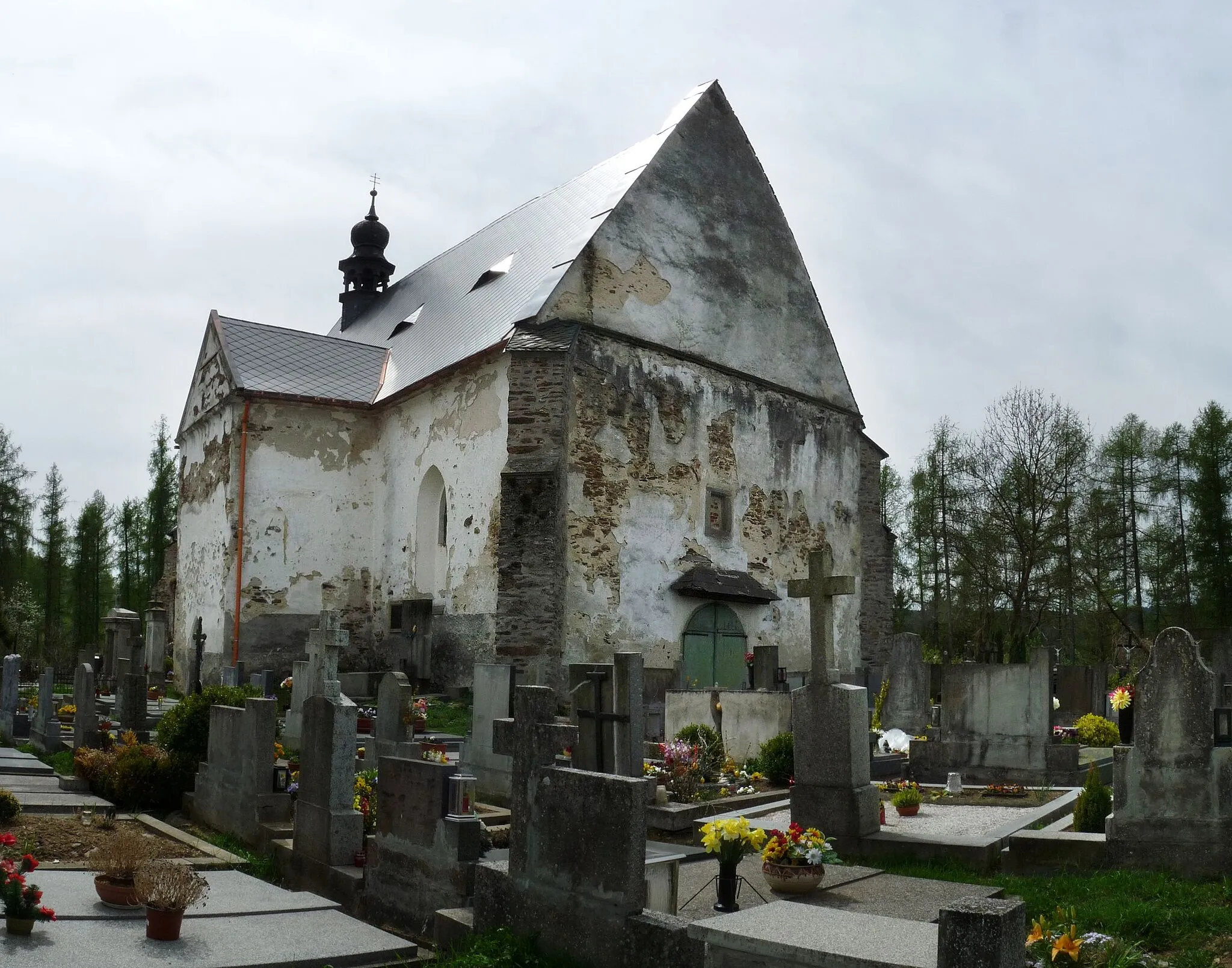 Photo showing: Mary Magdalene Church in the village of Velhartice, Klatovy District, Czech Republic