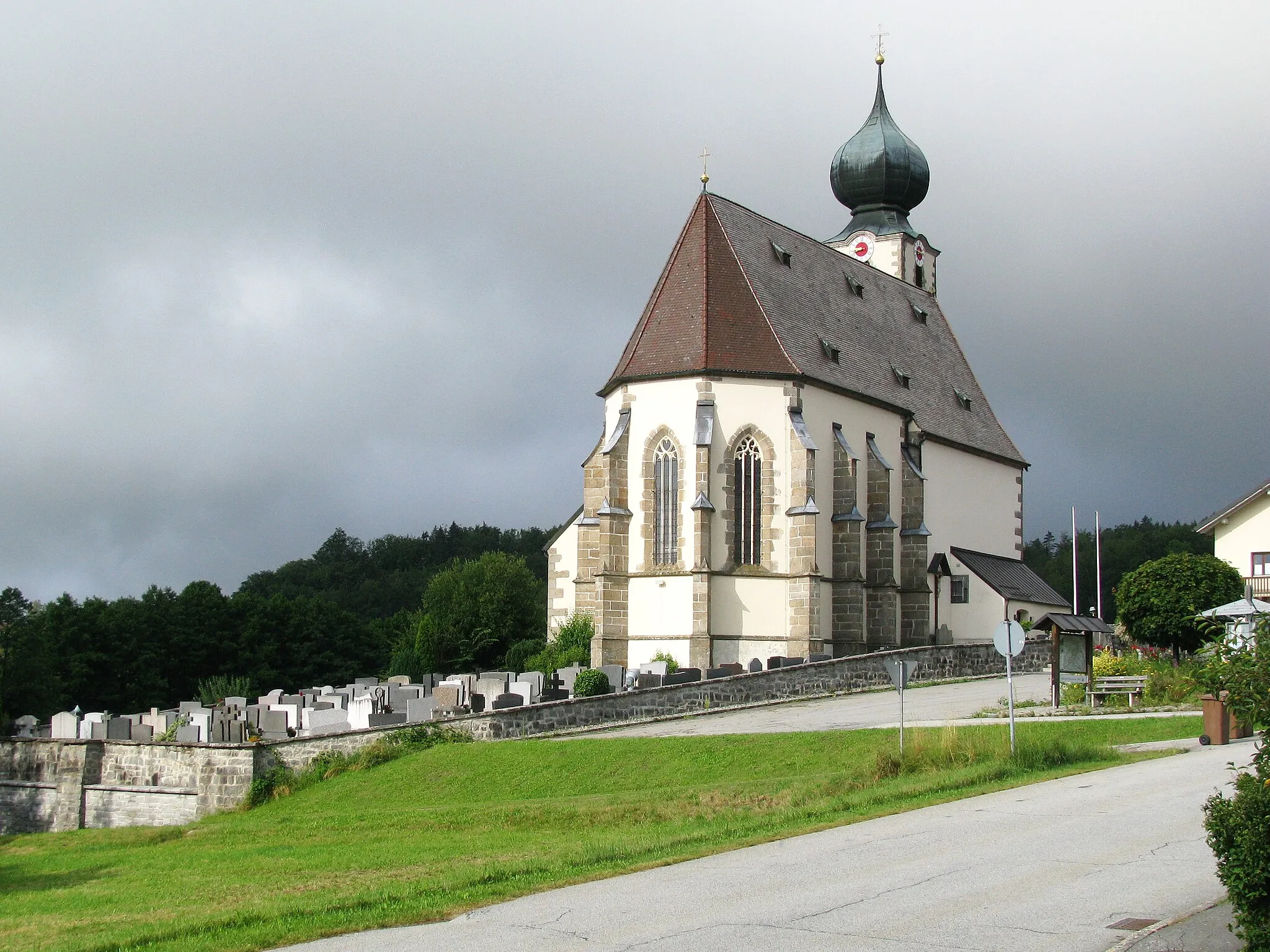 Photo showing: Pfarrkirche in Preying aus nordöstlicher Richtung