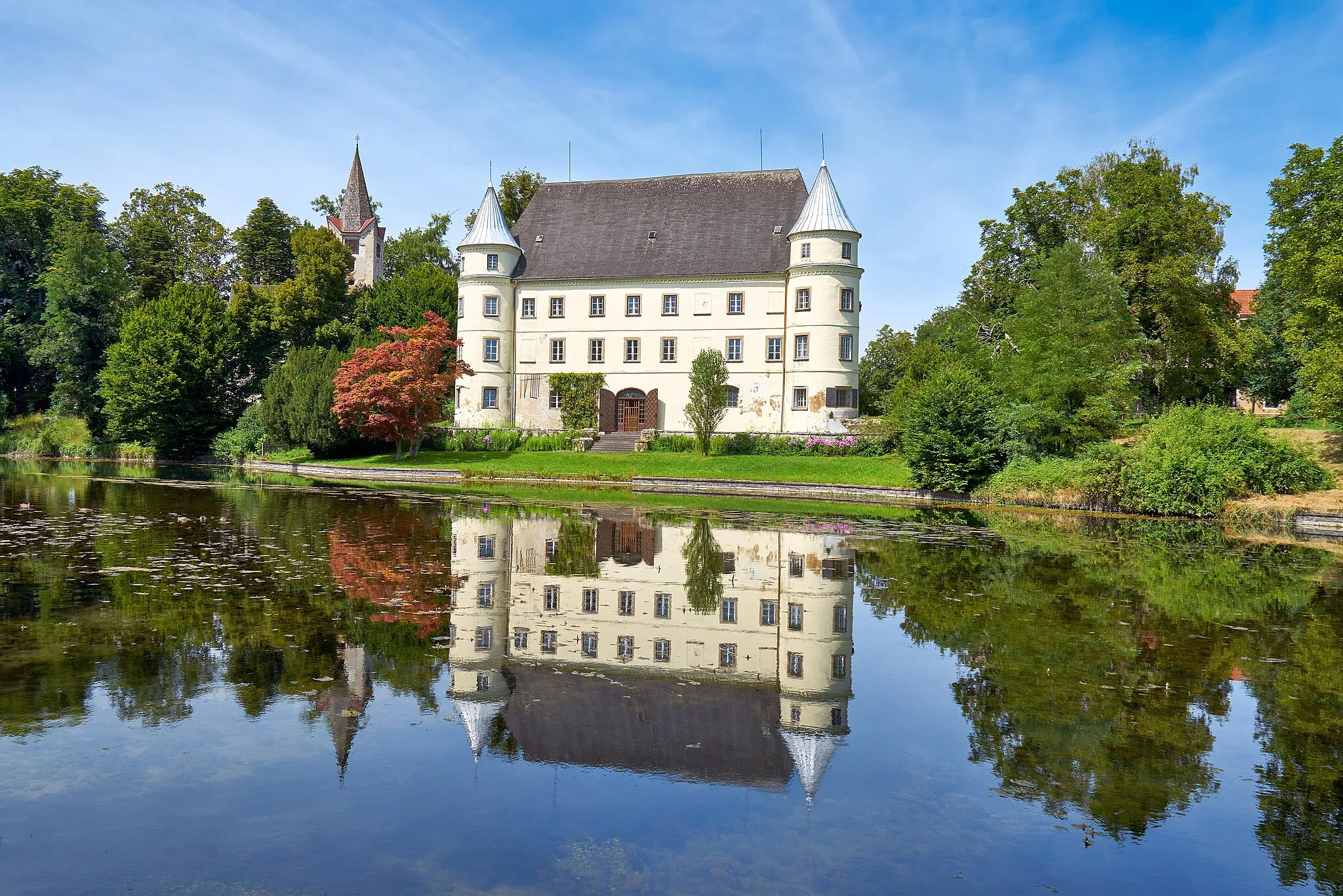 Photo showing: Schloss Hagenau - Ansicht von Süden