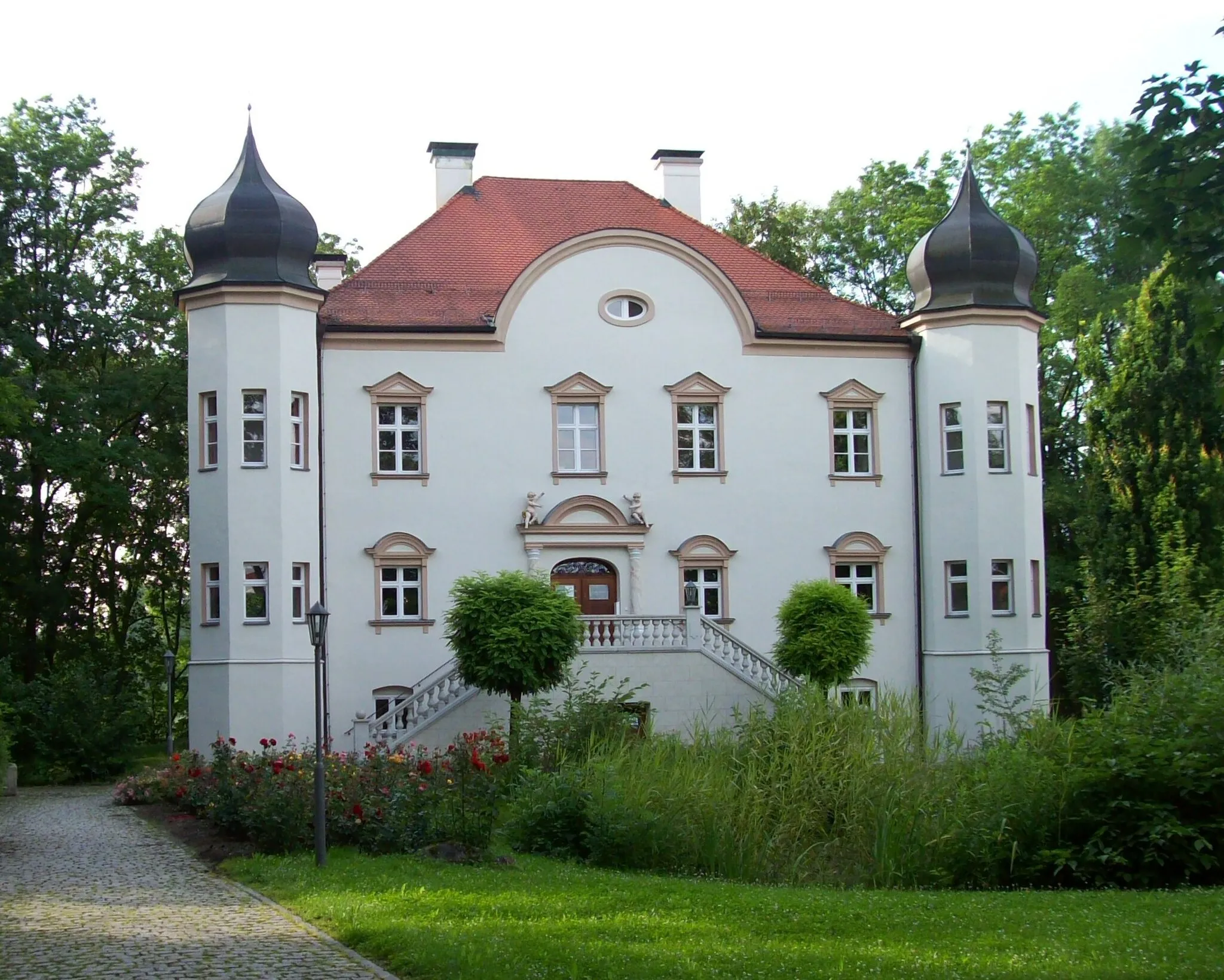 Photo showing: Schloss Niederpöring, jetzt Rathaus der Verwaltungsgemeinschaft Oberpöring