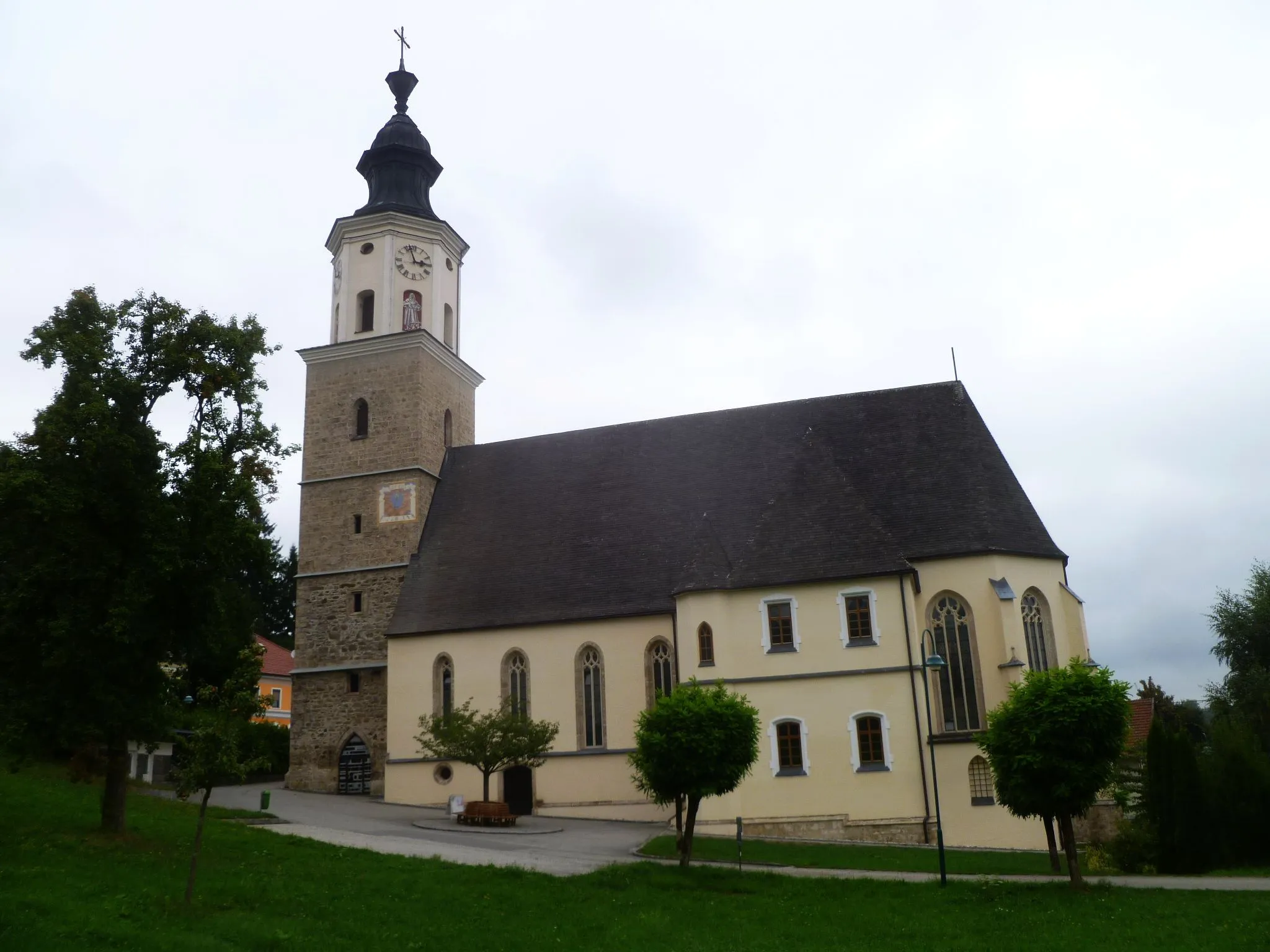 Photo showing: Kath. Pfarrkirche hll. Simon u. Judas