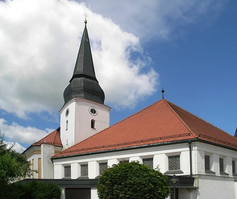 Photo showing: Pfarrkirche St. Bartholomäus in Simbach bei Landau
