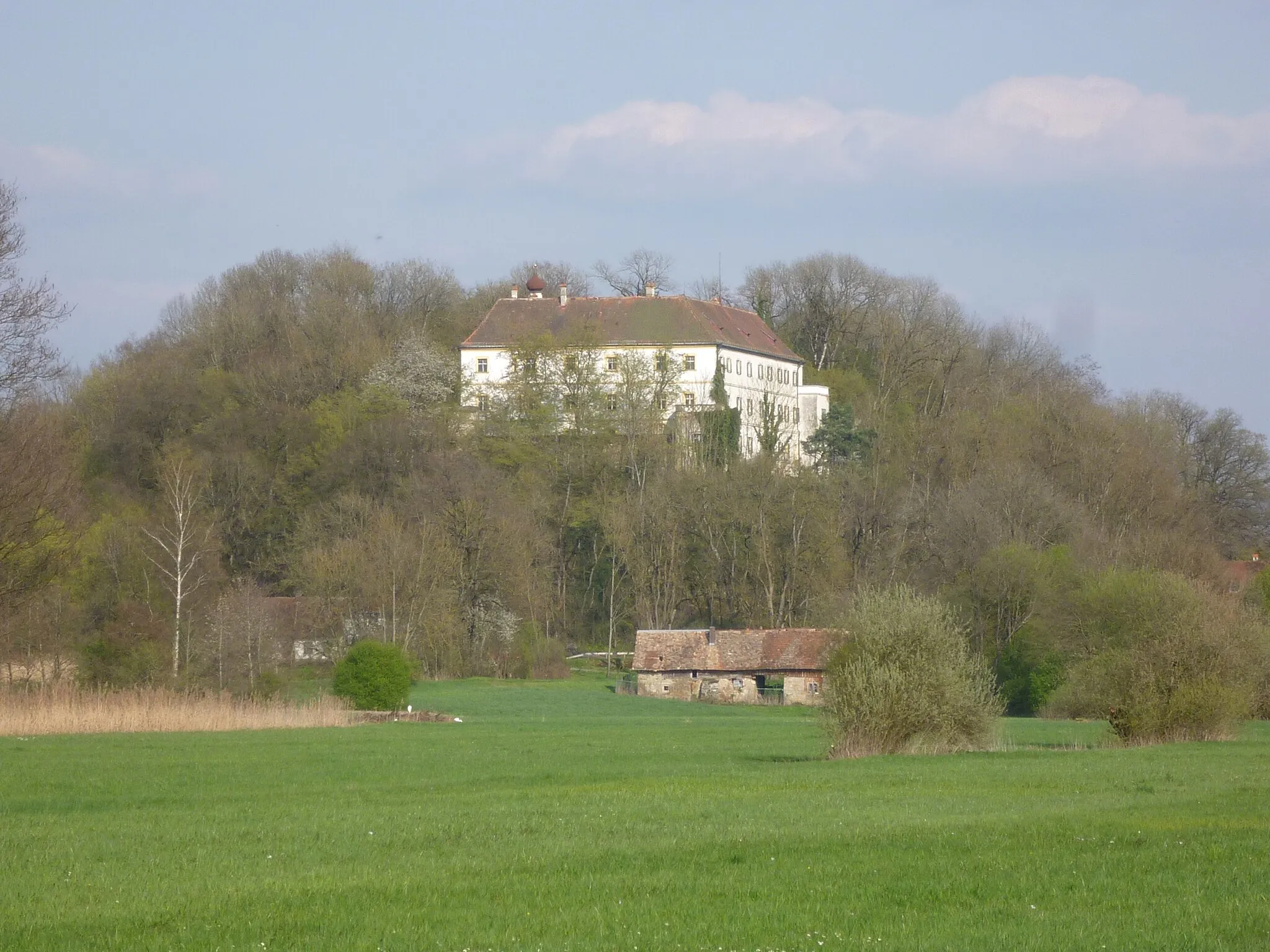 Photo showing: Blick auf das Schloss Offenberg in der Gemeinde Offenberg.
Das Schloss befindet sich in Privatbesitz. Es wird für kulturelle Zwecke und Veranstaltungen genutzt.