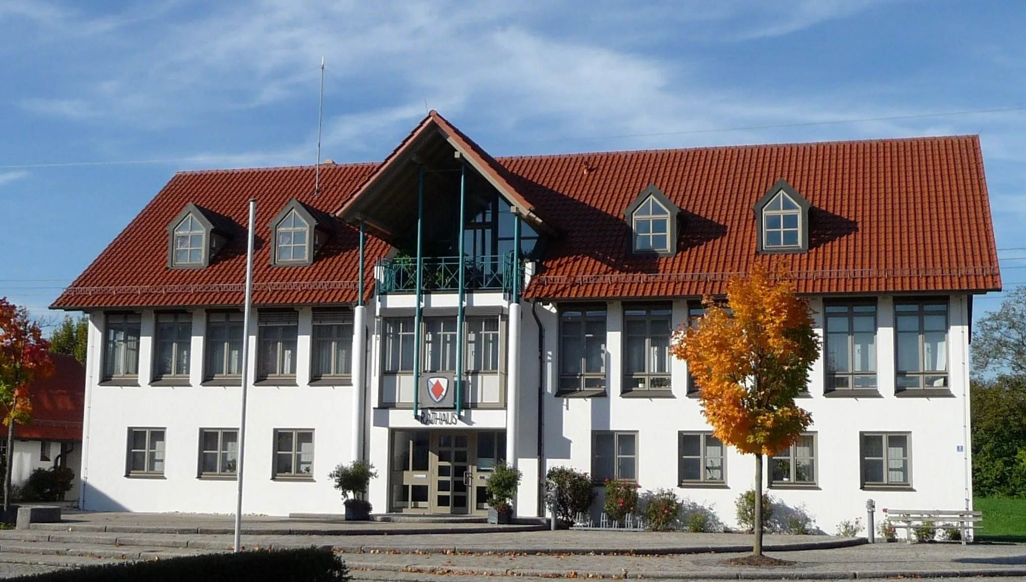 Photo showing: Das Rathaus von Niederaichbach