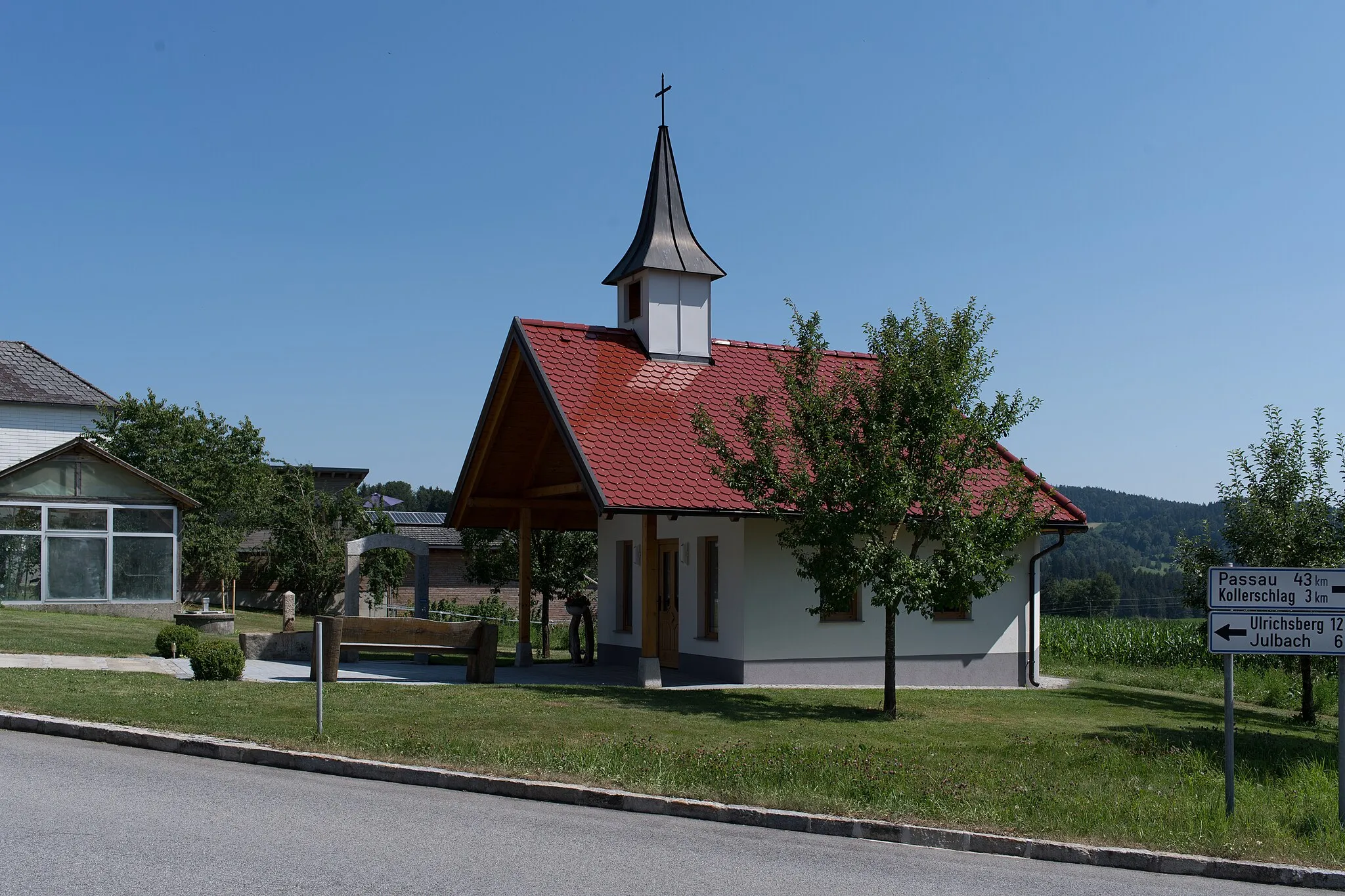 Photo showing: 22.07.2022: Wiki takes Böhmerwald, Kapelle im Ortszentrum von Nebelberg, Oberösterreich
