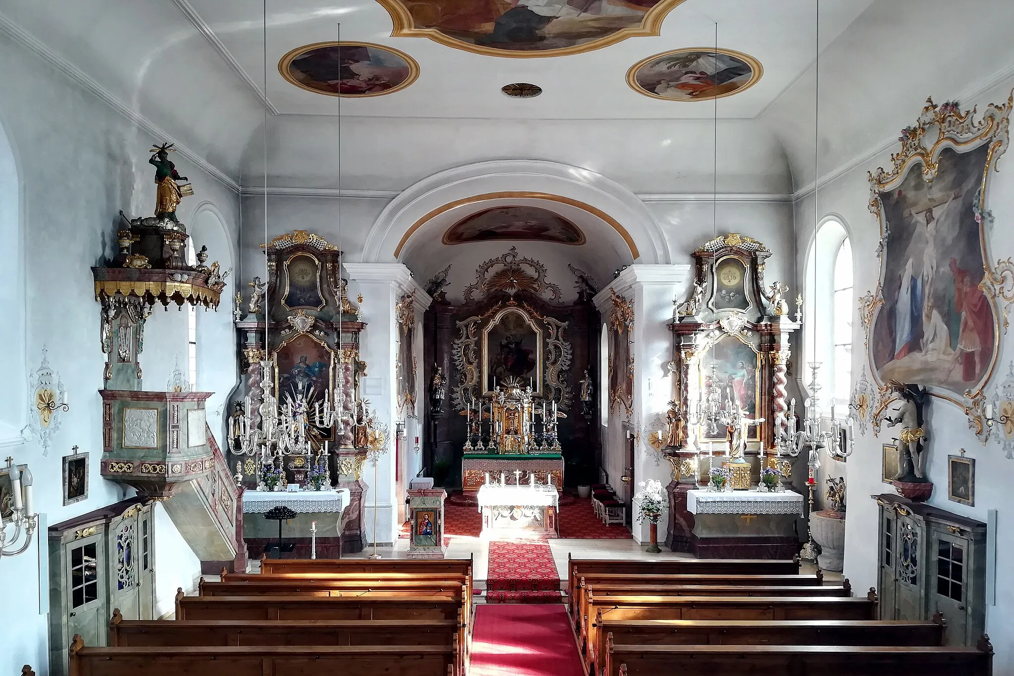 Photo showing: St. Mauritius ist die römisch-katholische Pfarrkirche von Mintraching im Oberpfälzer Landkreis Regensburg.