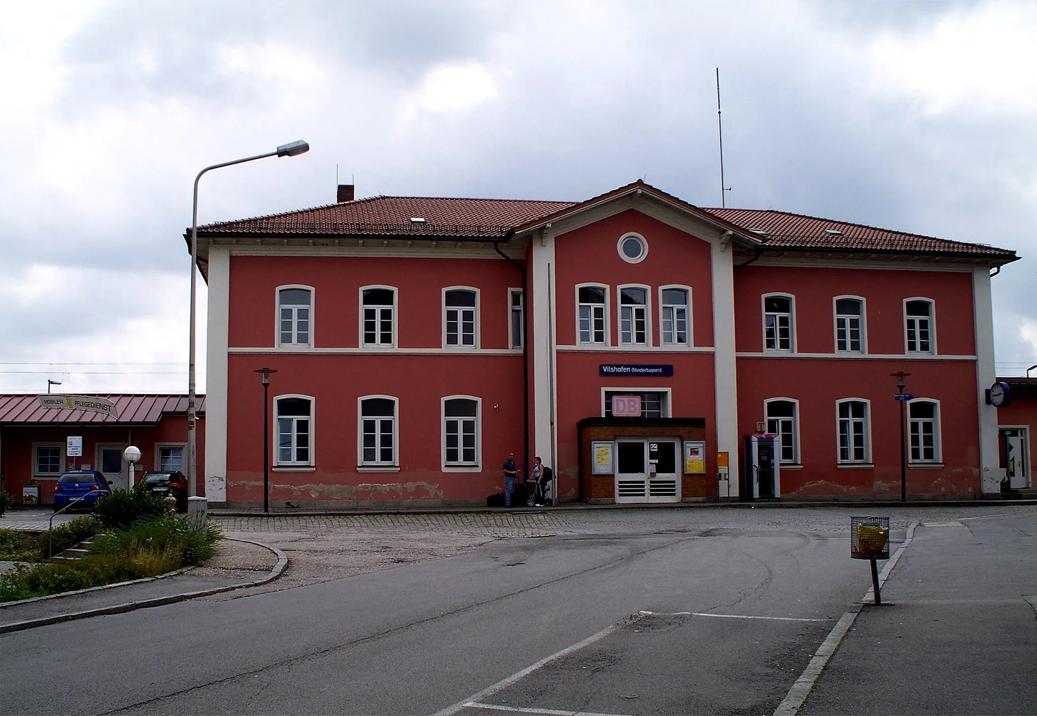 Photo showing: Train station of Vilshofen an der Donau.