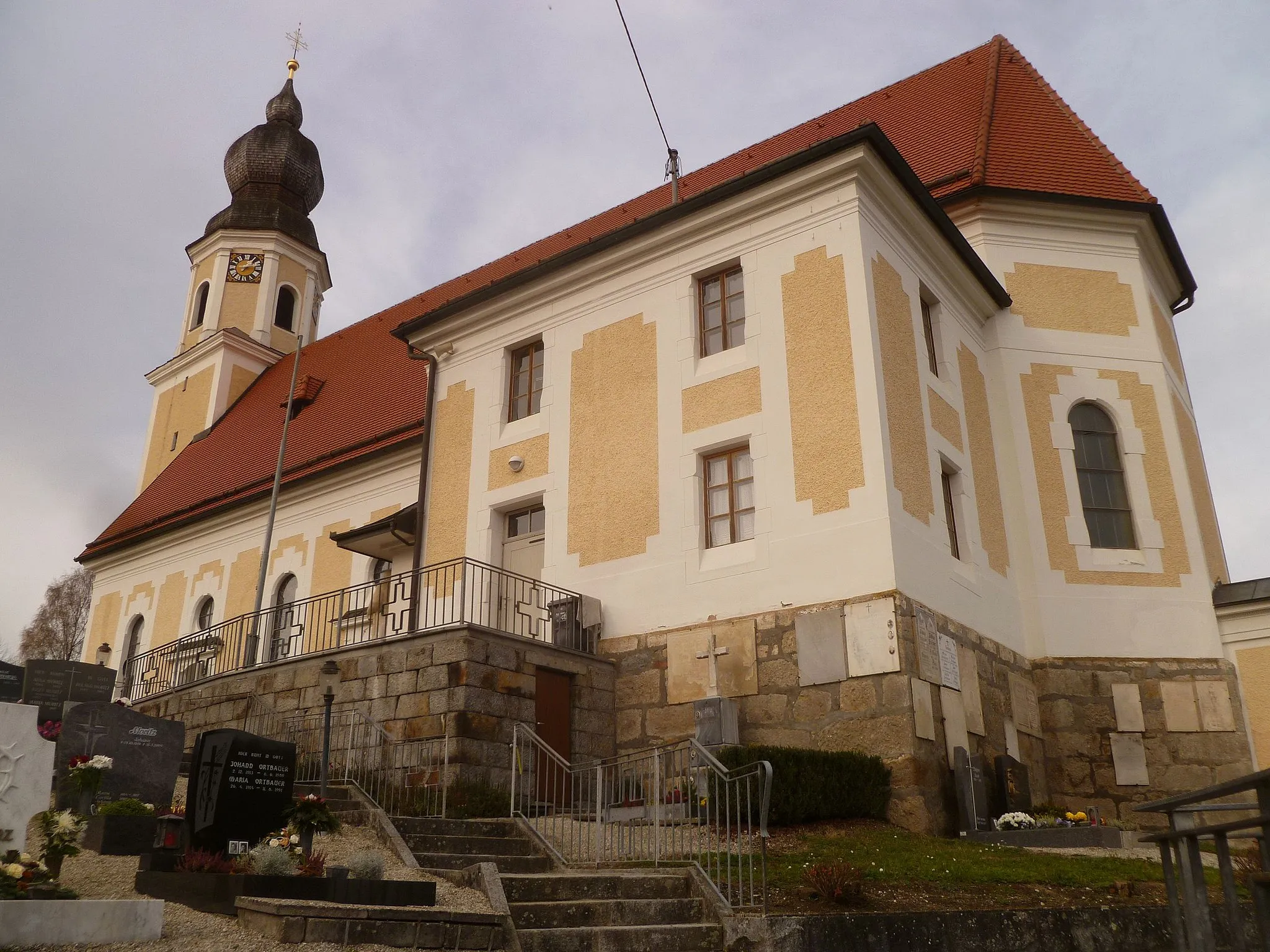 Photo showing: Kath. Pfarrkirche hl. Petrus