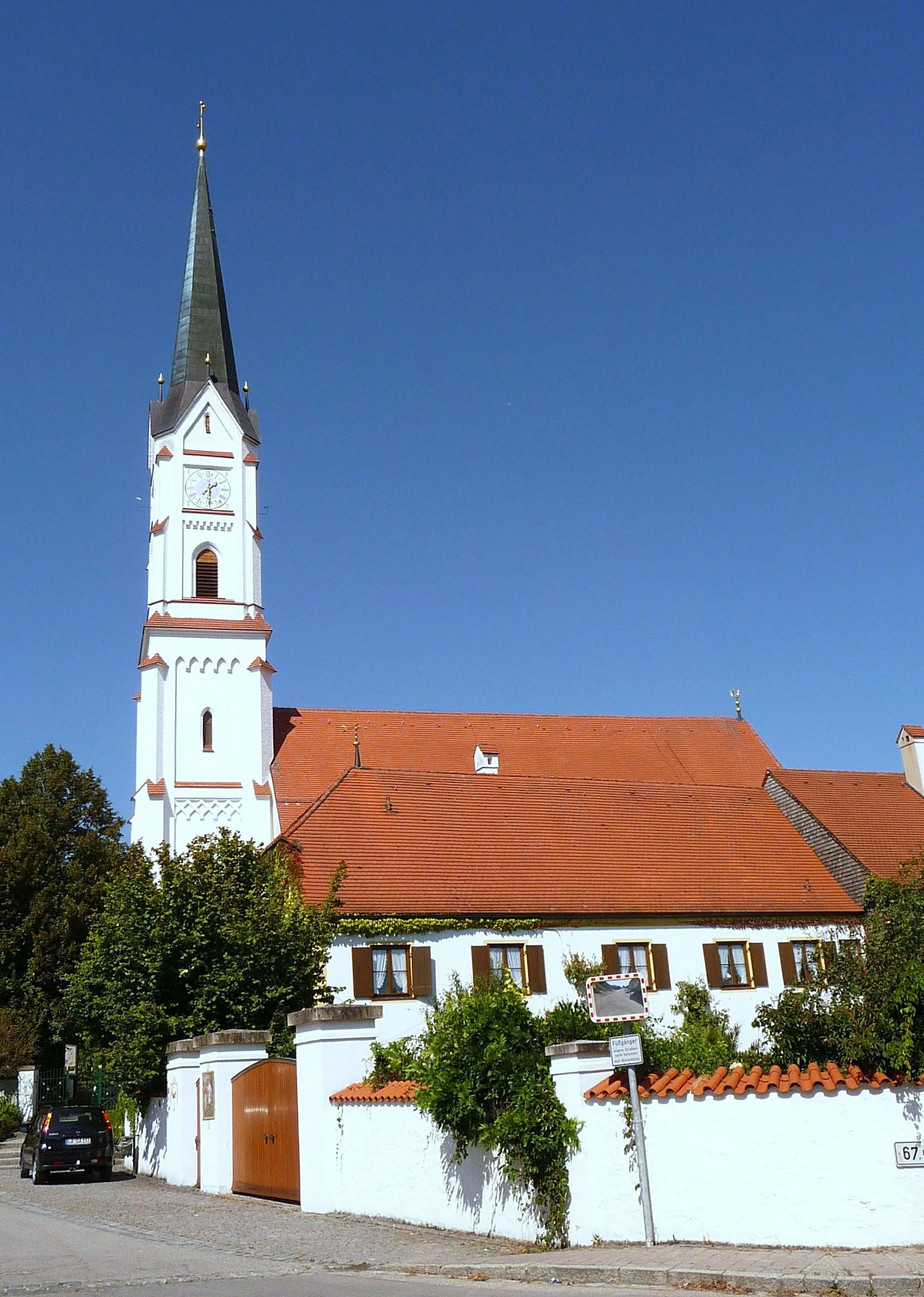 Photo showing: Die Pfarrkirche St. Georg in Gerzen