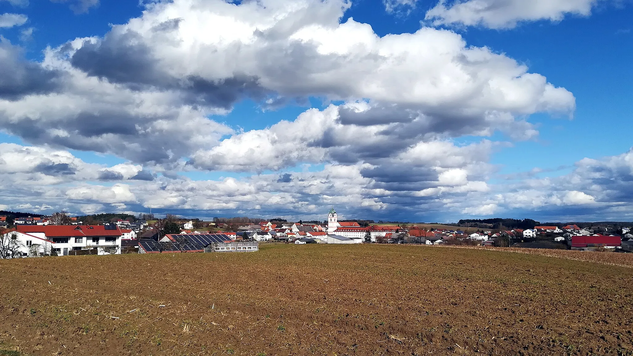 Photo showing: Rohr in Niederbayern ist ein Markt in der Hallertau im niederbayerischen Landkreis Kelheim.