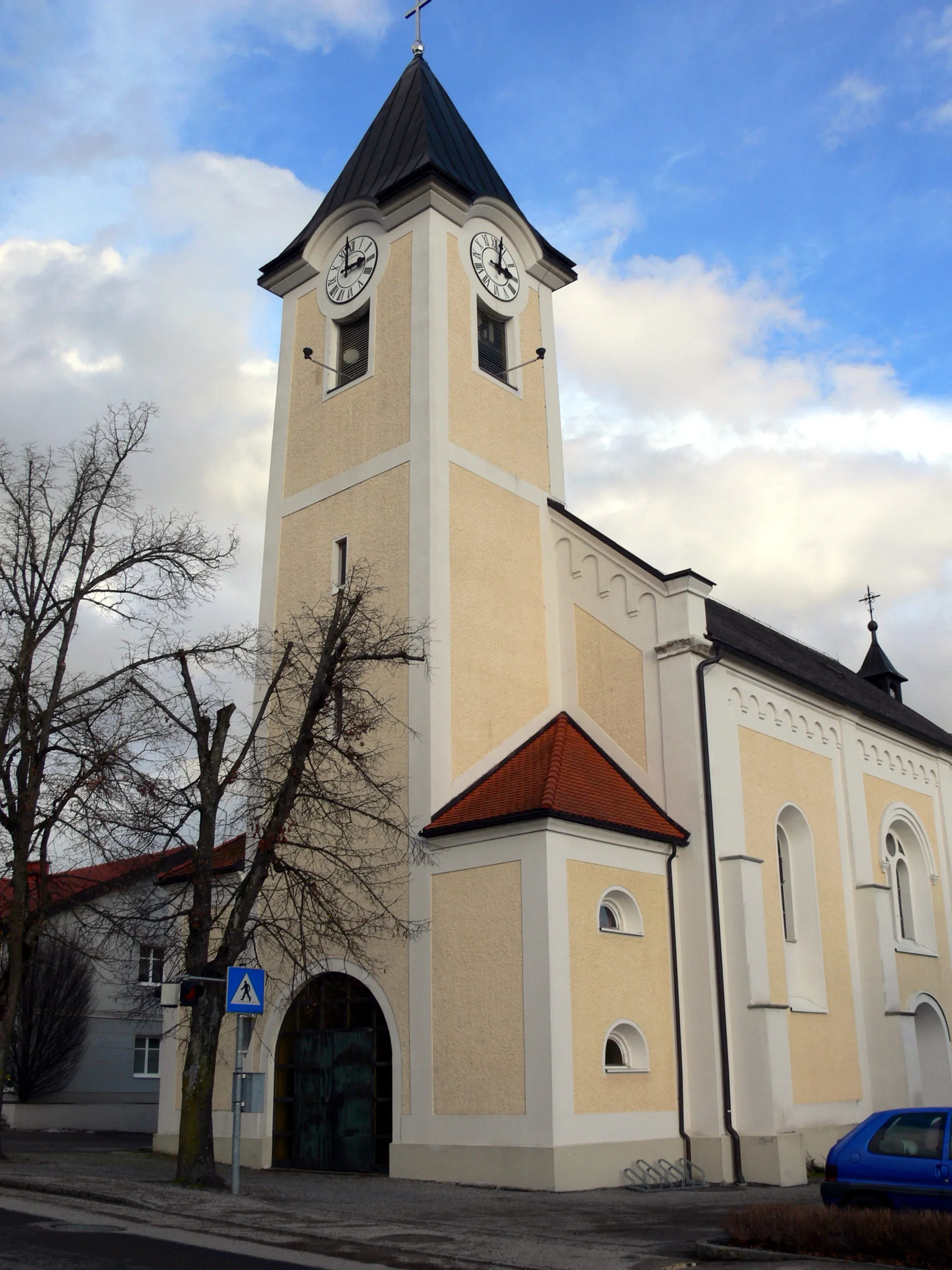 Photo showing: Arnreit parish church. Tower ( 1955 )