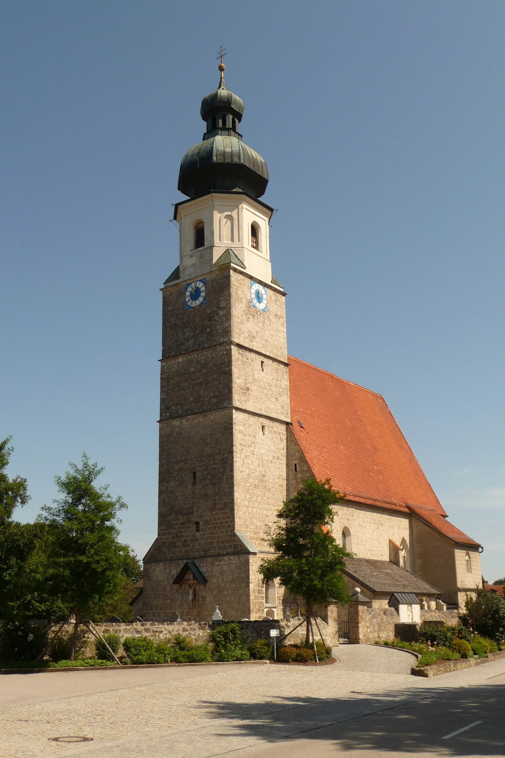 Photo showing: Die Pfarrkirche St. Stephan in Haiming