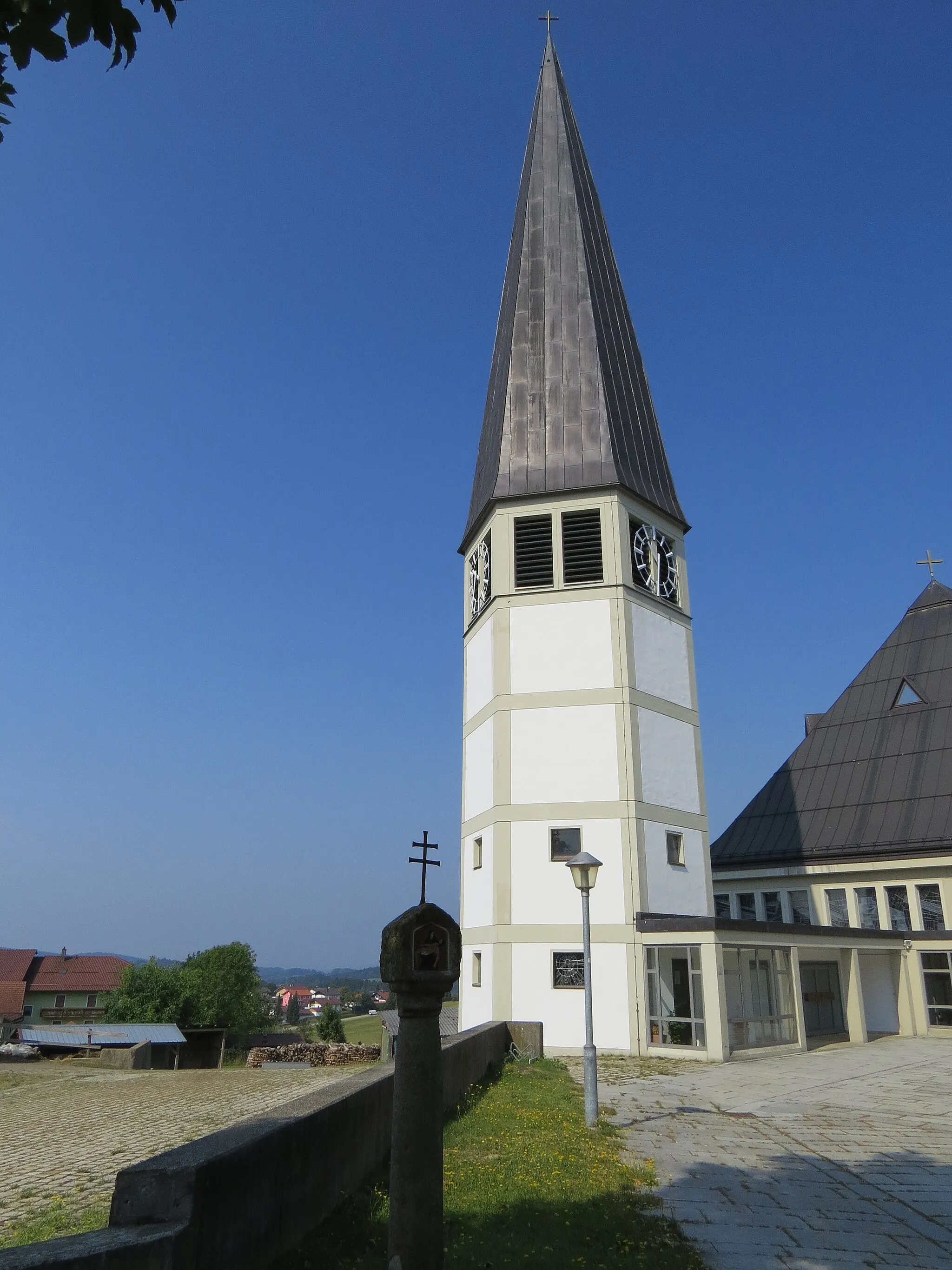 Photo showing: Kirche in Hinterschmiding