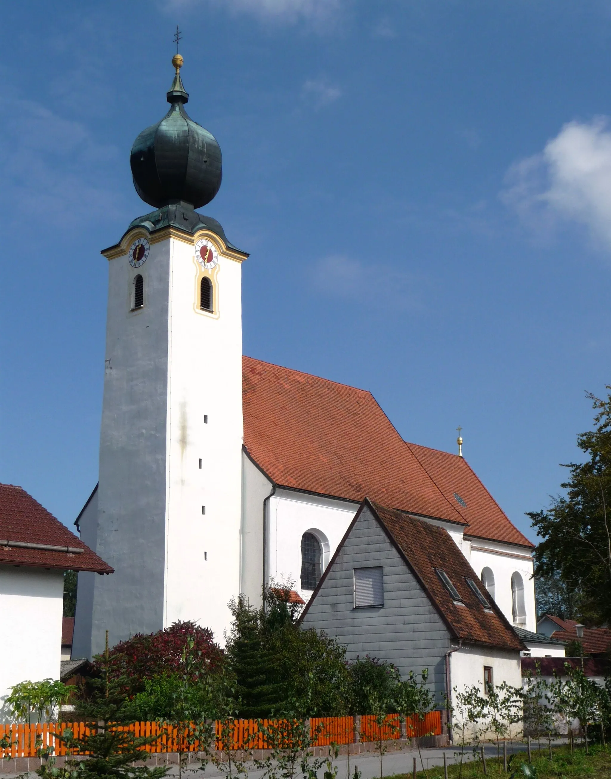 Photo showing: Die Pfarrkirche St.Michael in Otterskirchen