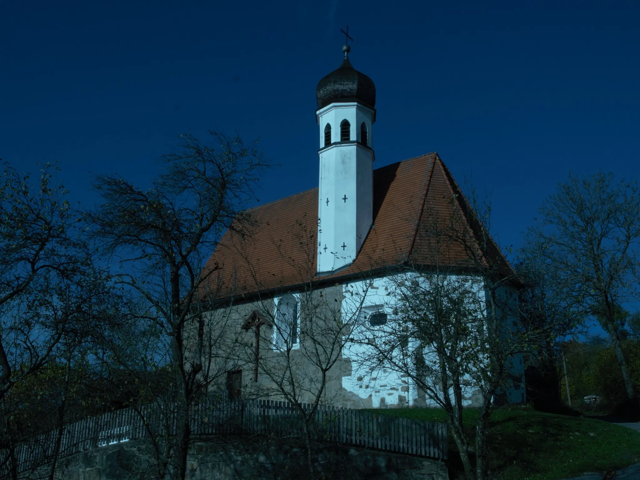 Photo showing: John the Baptist church in Landasberg, municipality of Haibach, Lower Bavaria, Germany