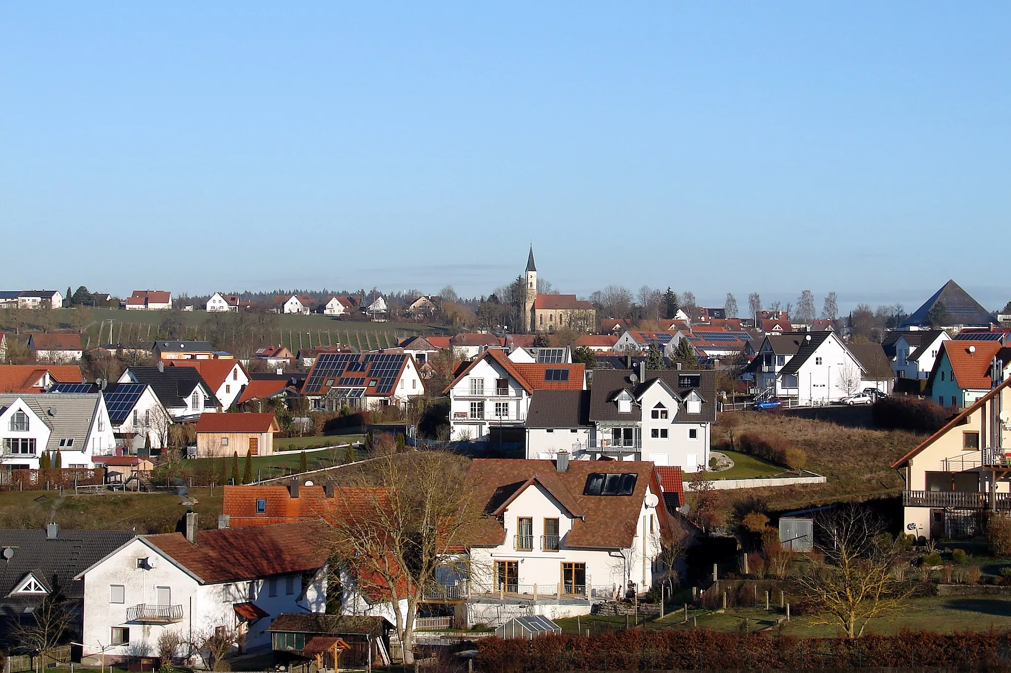 Photo showing: Ihrlerstein ist eine Gemeinde im niederbayerischen Landkreis Kelheim und Sitz der Verwaltungsgemeinschaft Ihrlerstein.