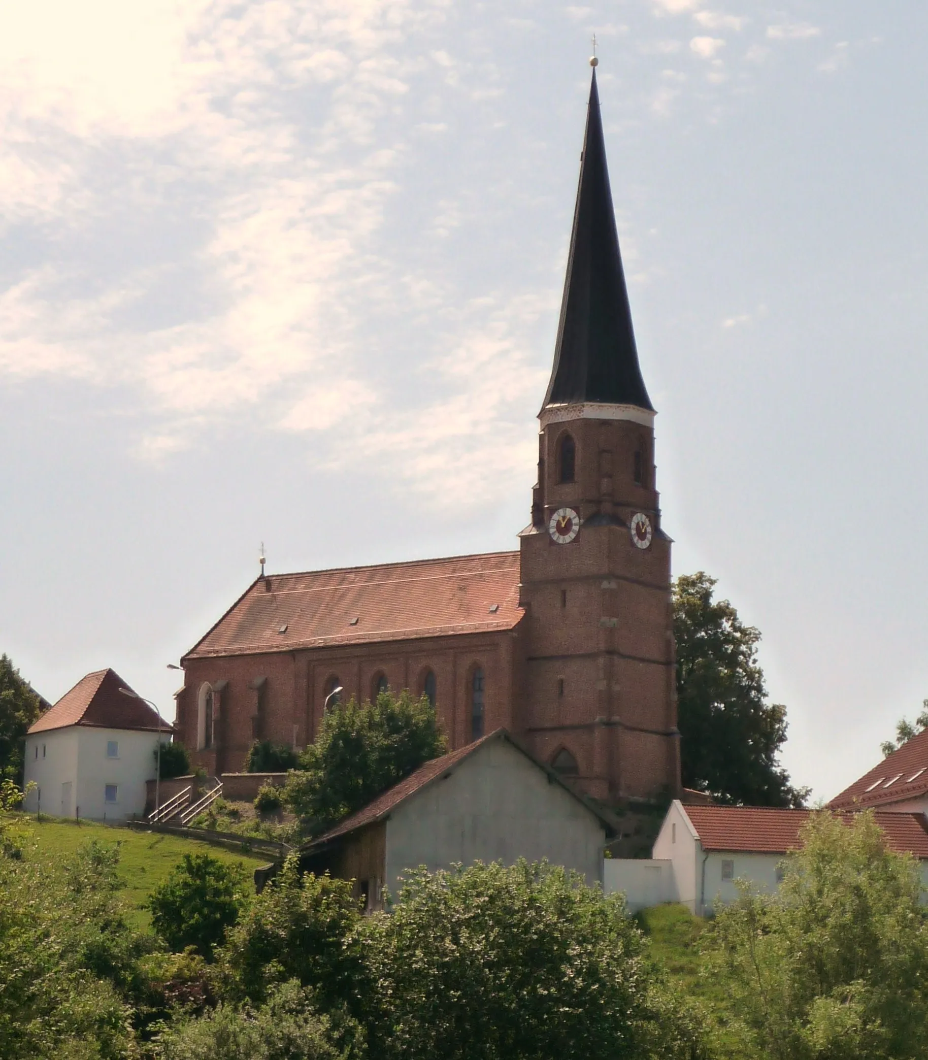 Photo showing: Die Pfarrkirche St. Rupertus in Hirschhorn, Gemeinde Wurmannsquick