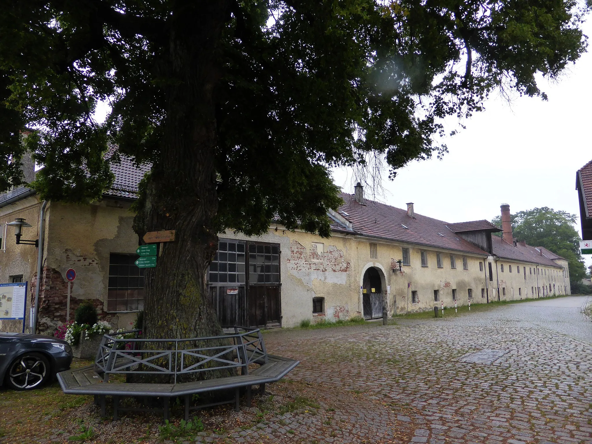 Photo showing: Schloss Ering