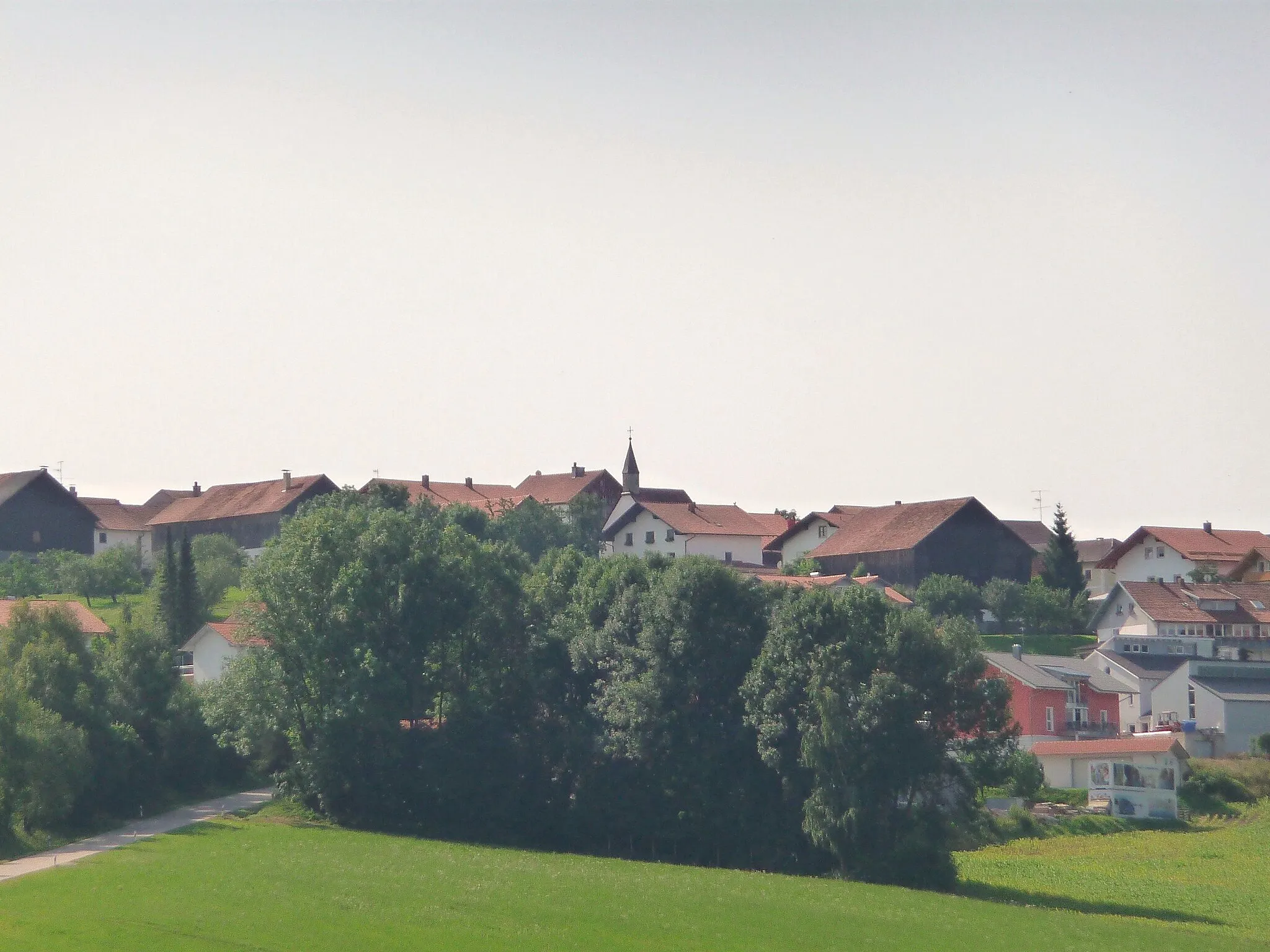 Photo showing: Blick von der Ortschaft Grund nach Heindlschlag, Gemeinde Jandelsbrunn