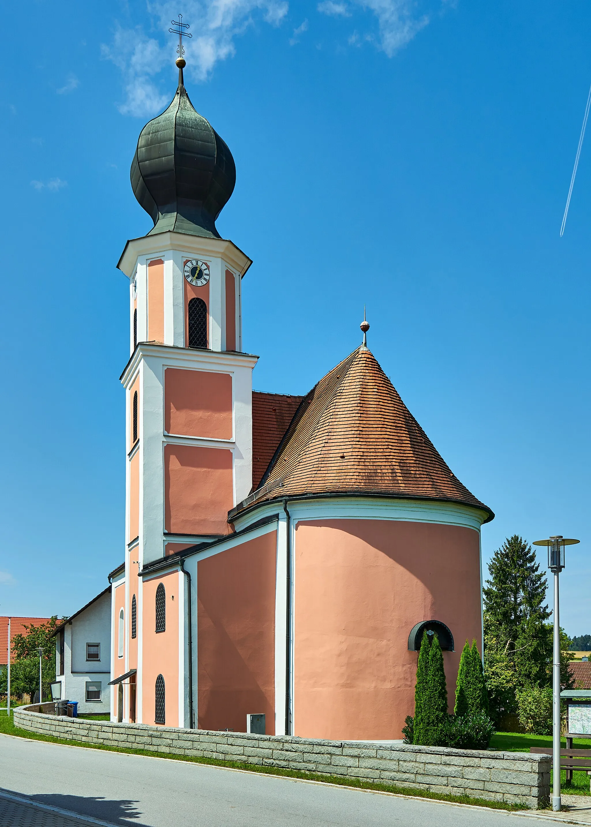 Photo showing: Katholische Pfarrkirche St. Michael Rainding, Ansicht von Osten