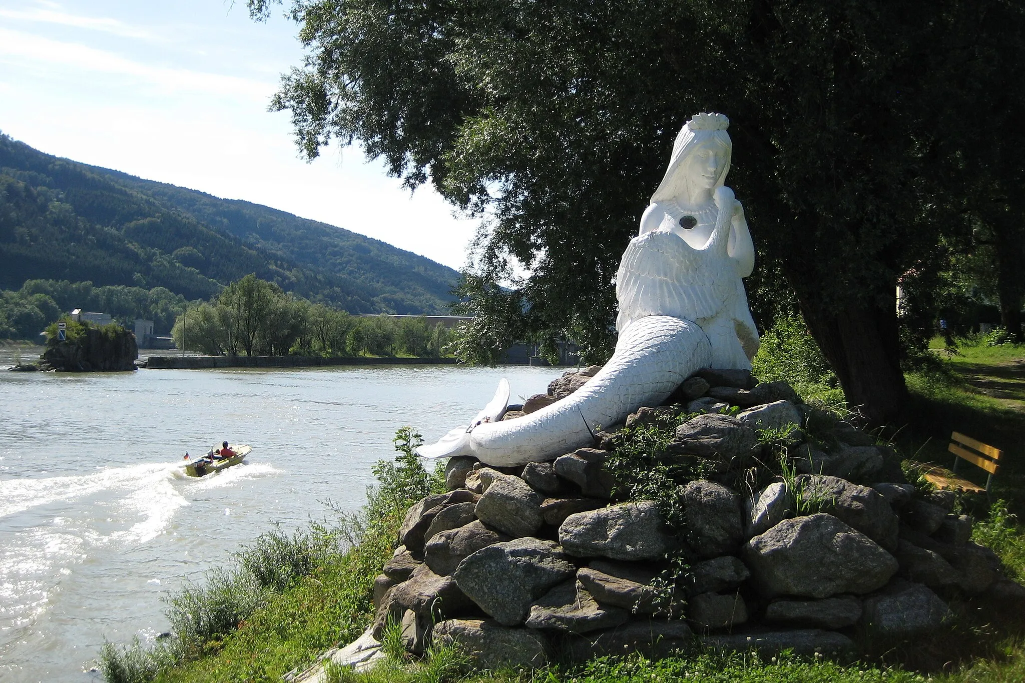 Photo showing: Nix Isa, Jochenstein on the Danube