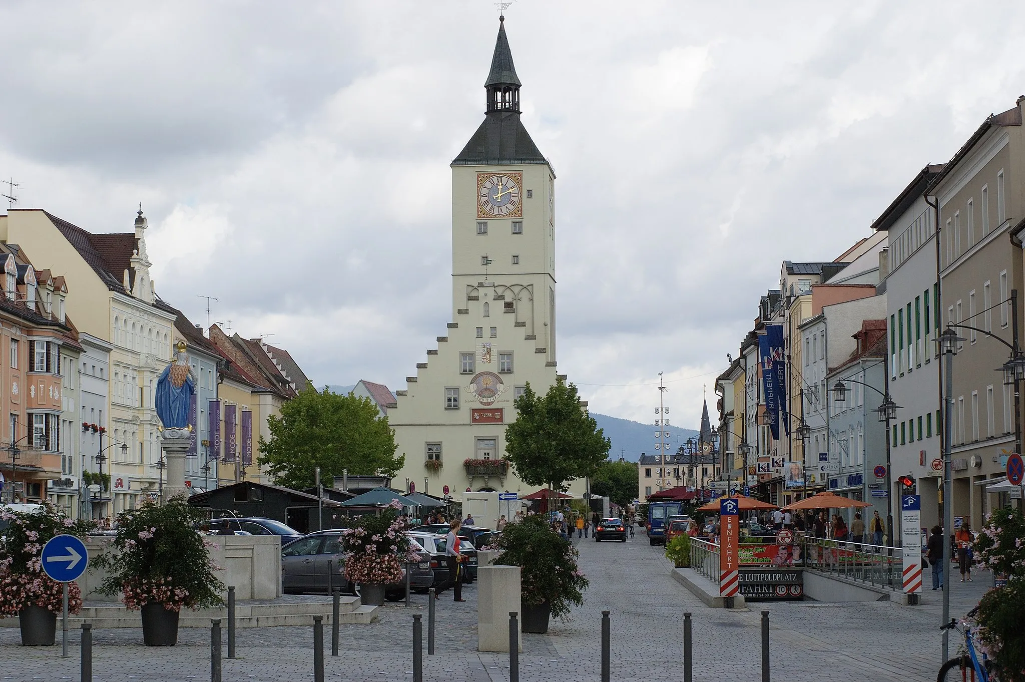 Photo showing: The city center of Deggendorf, Bavaria, Germany.