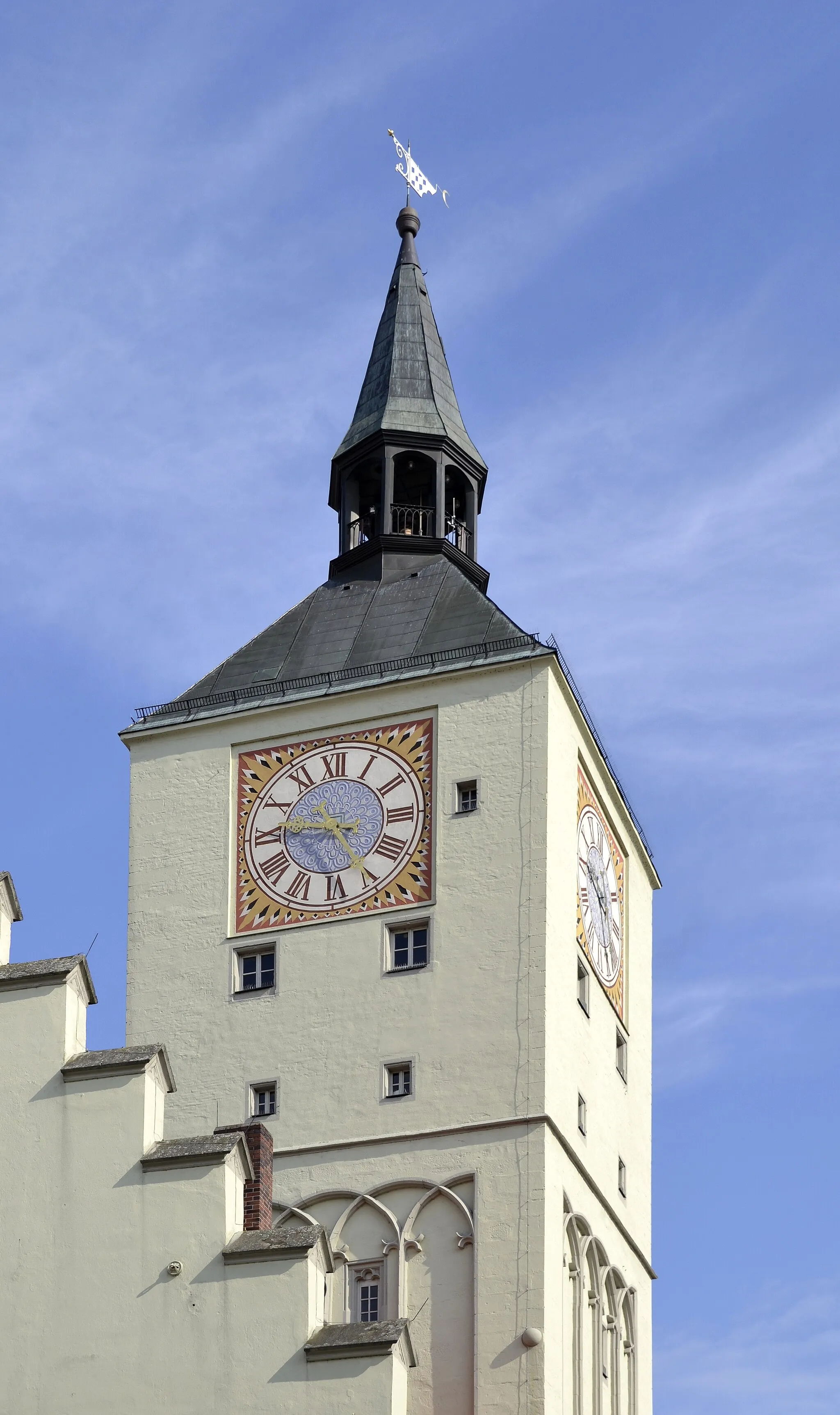 Photo showing: The Altes Rathaus (Engl.: "old town hall") of Deggendorf, Bavaria.