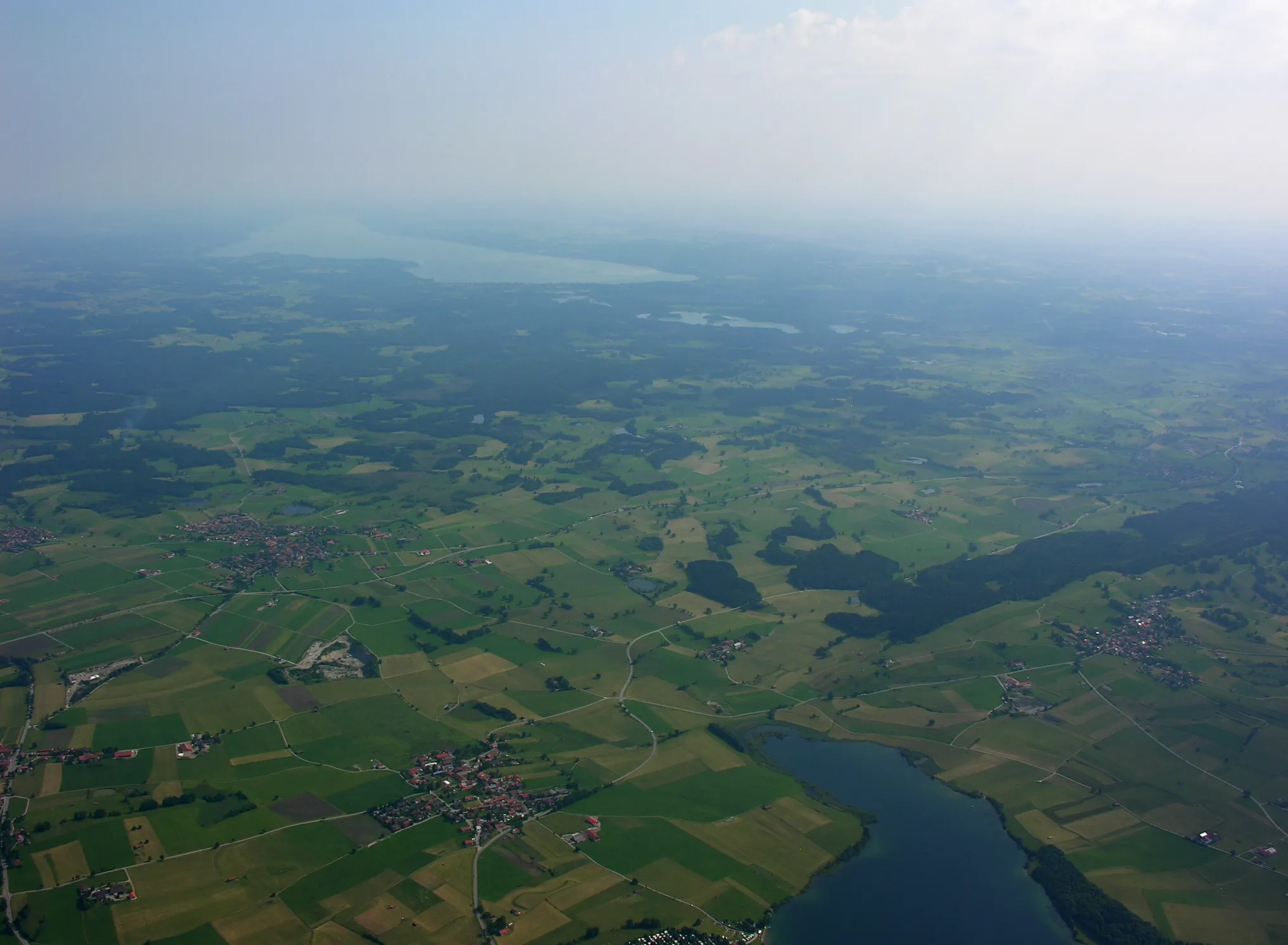 Photo showing: Germany, Bavaria,

Riegsee and Starnberger see in the background from overhead Murnau