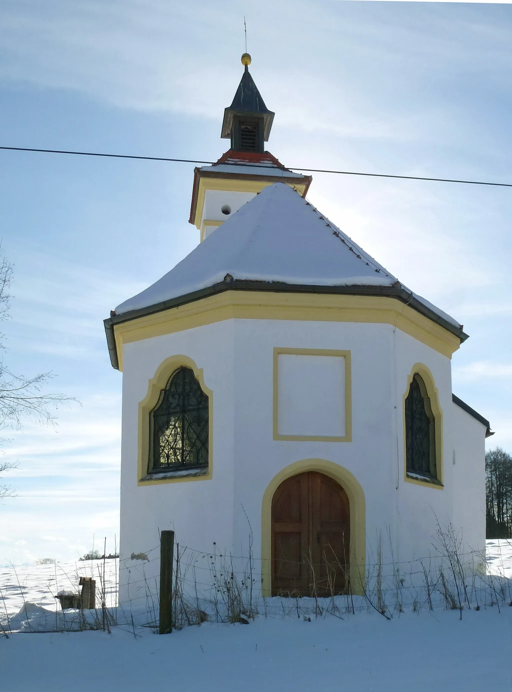 Photo showing: Dießen-Bischofsried: Katholische Kapelle Maria Schnee. Ansicht aus N