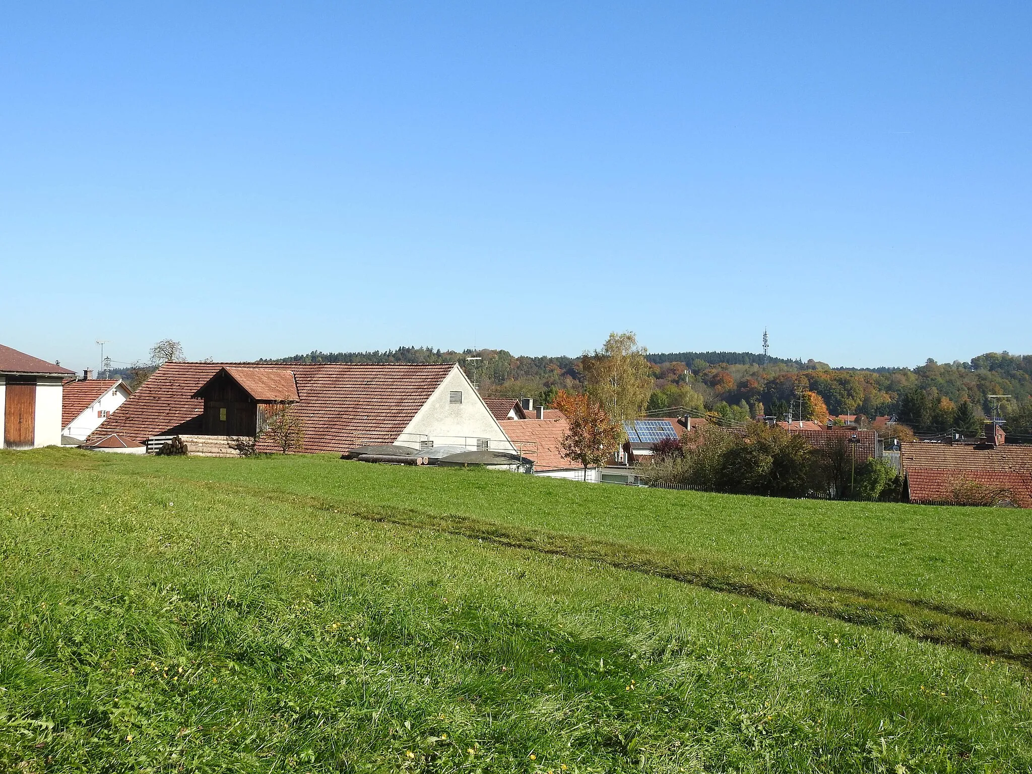 Photo showing: Walleshausen, Geltendorf, von Westen