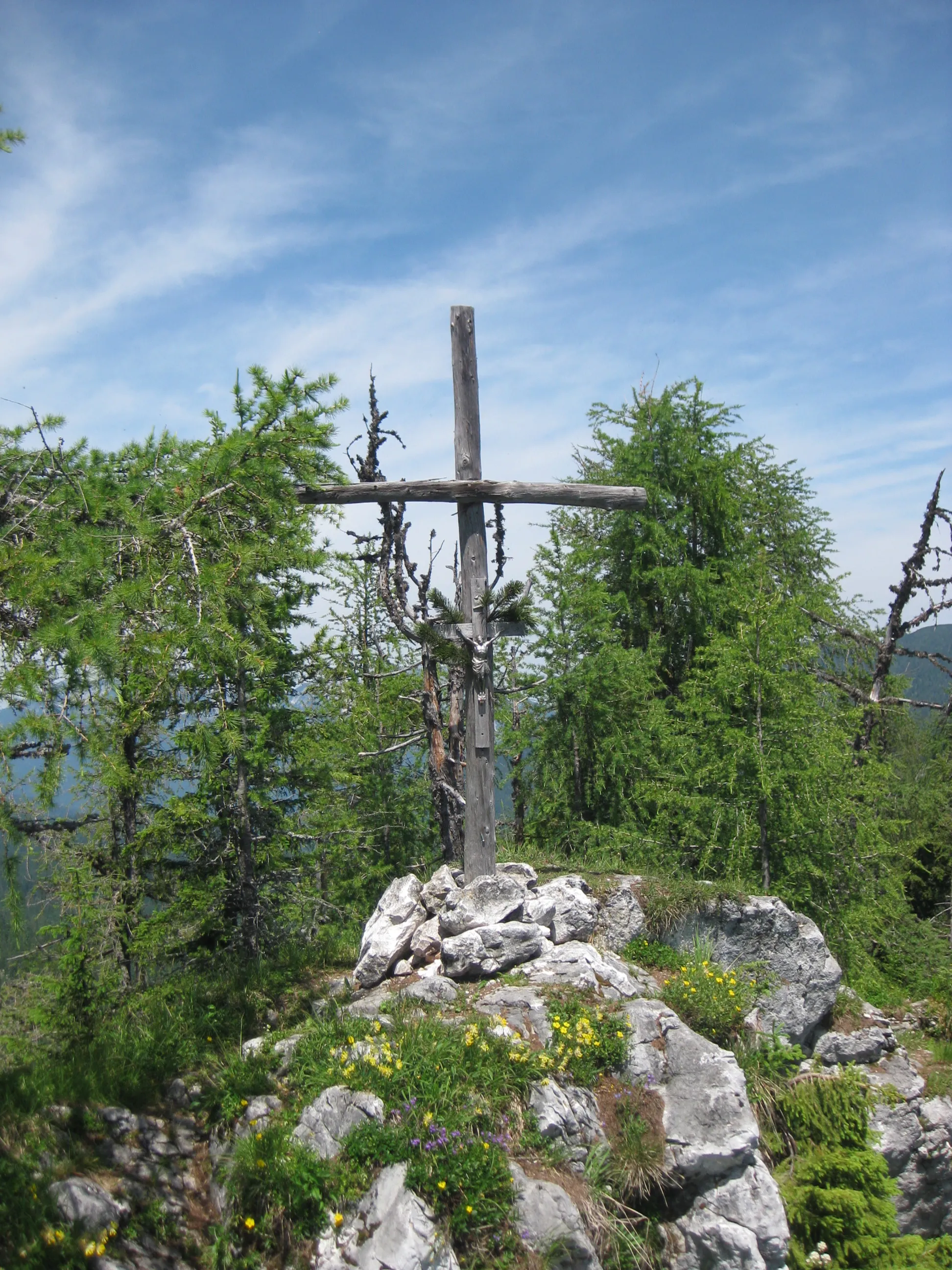 Photo showing: Gipfelkreuz des Karspitz.