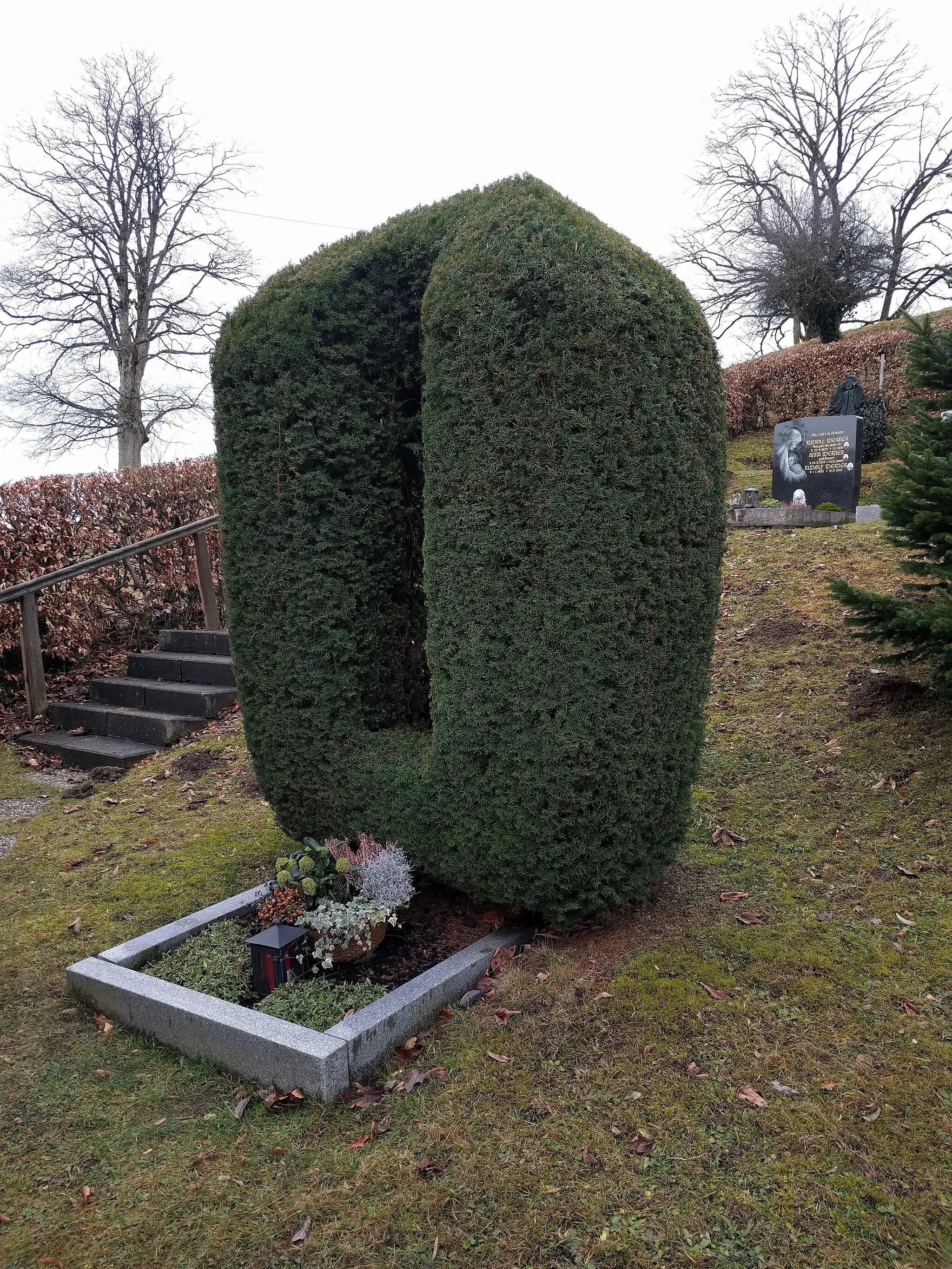 Photo showing: Grave of Princess Helmtrud of Bavaria
