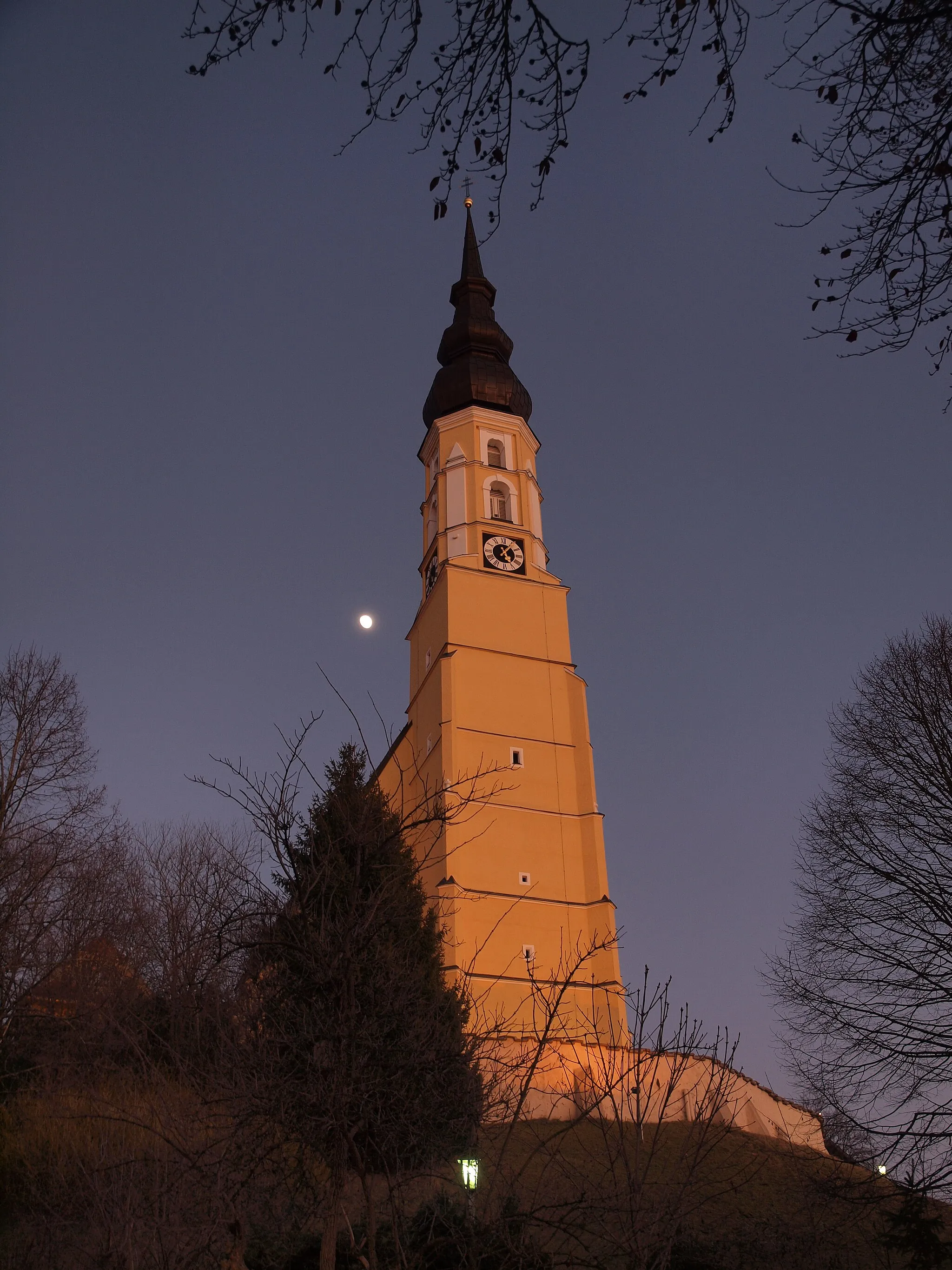 Photo showing: Pfarrkirche Eggelsberg