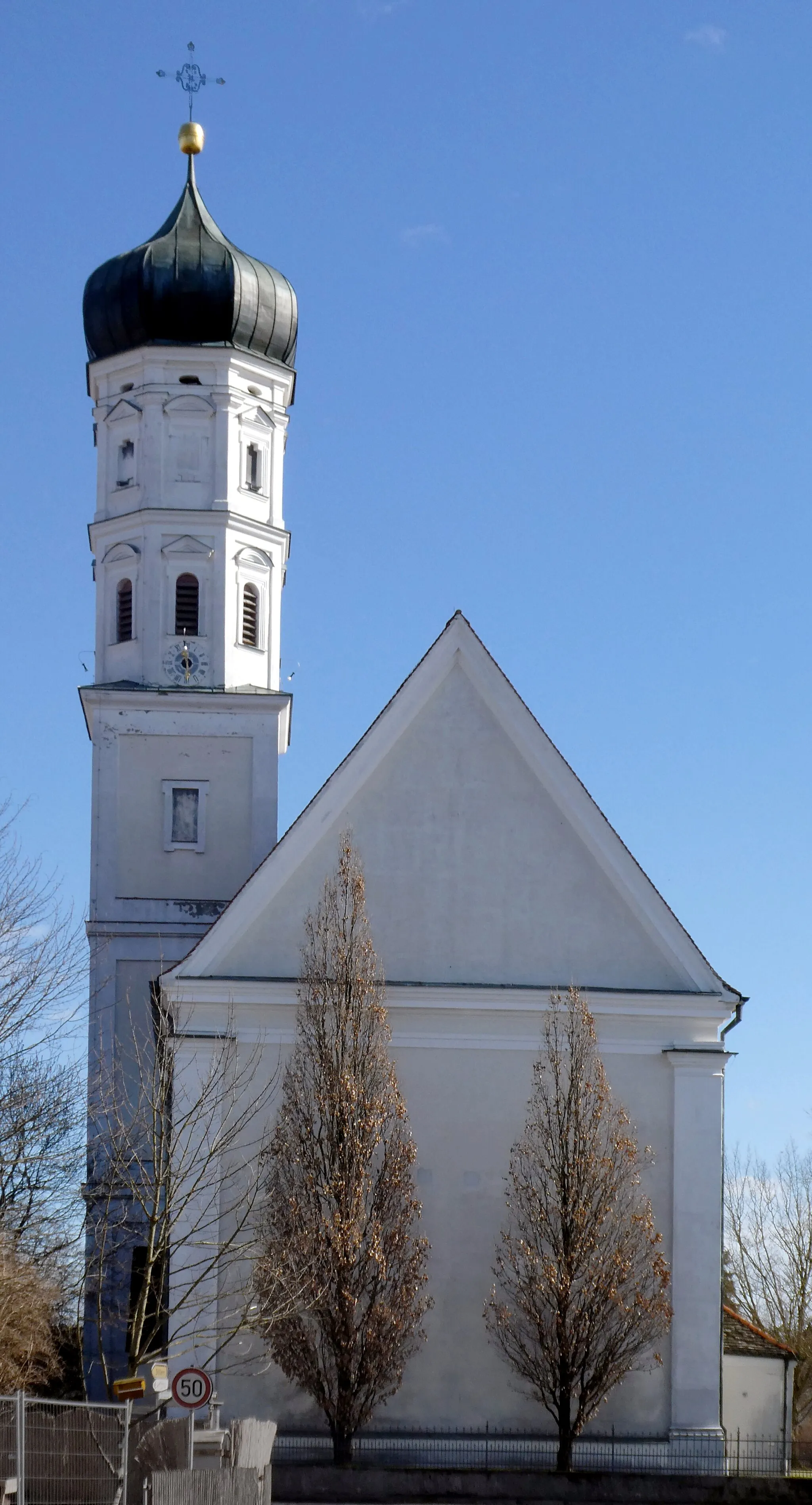 Photo showing: Raisting, Remigiuskirche von Westen