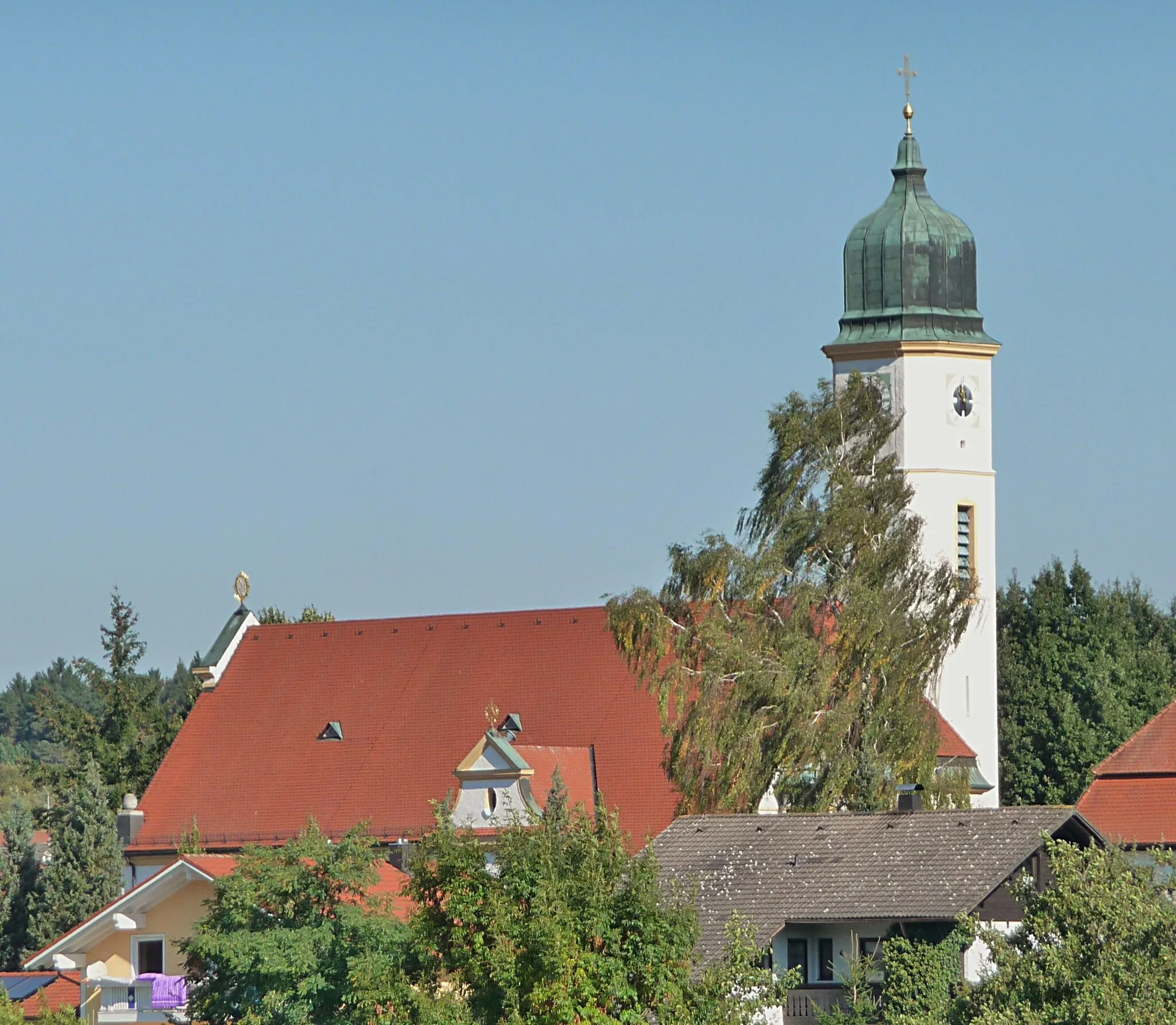 Photo showing: Die Pfarrkirche St. Maria, Patrona Bavariae in Ulbering