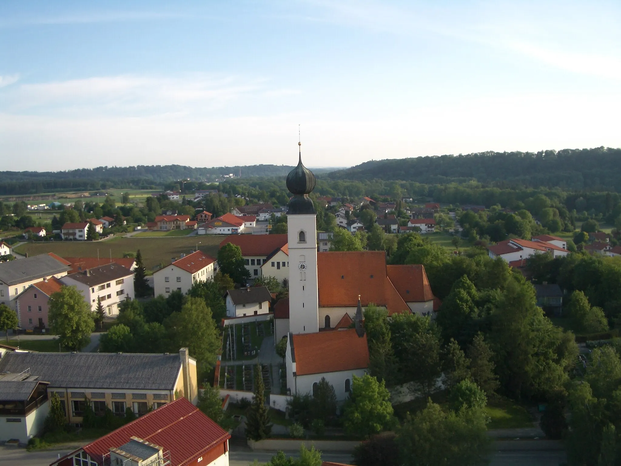 Photo showing: Pfarrkirche Tacherting