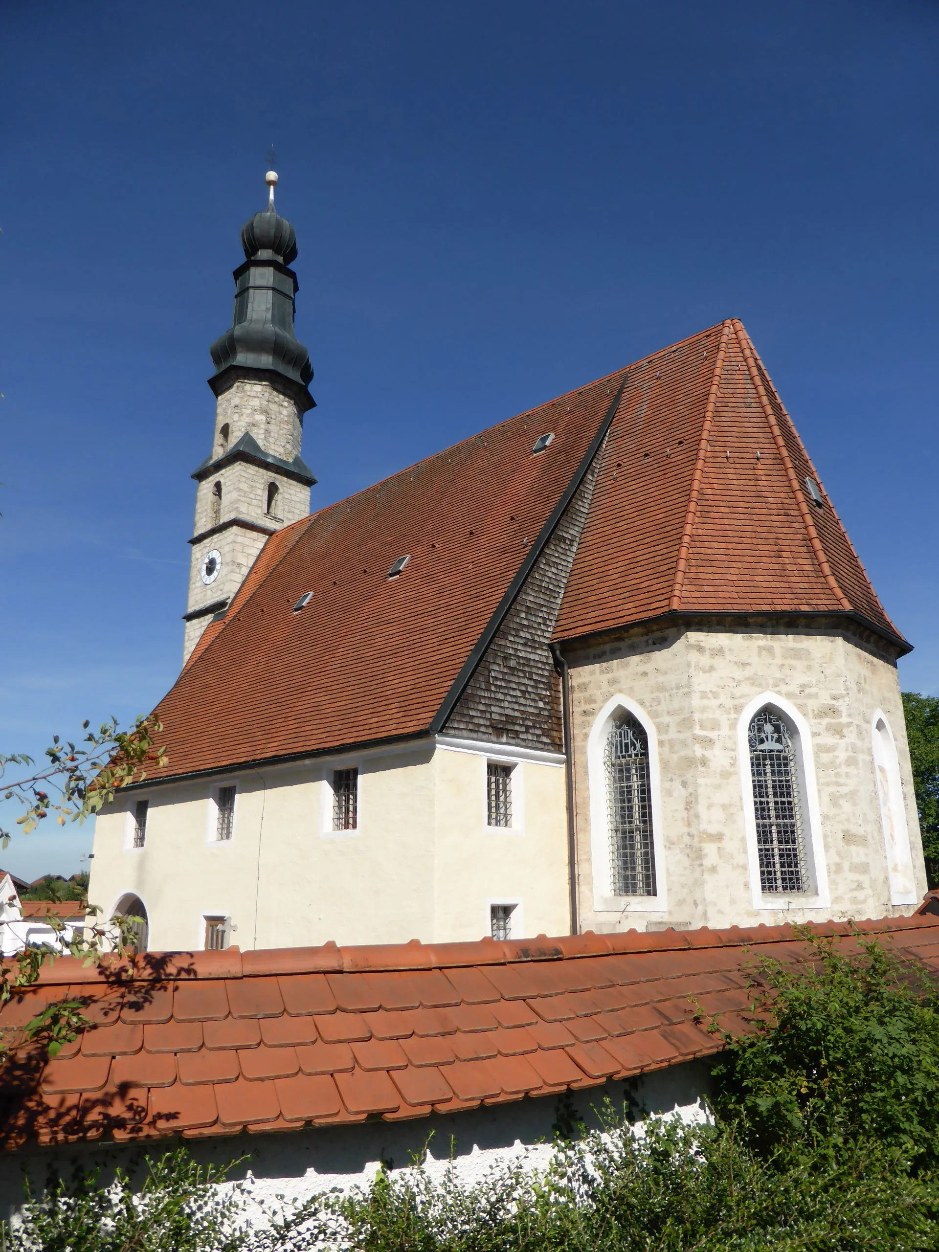 Photo showing: Kirchanschöring (Katholische Kirche St. Ägidius von Kirchstein-1)