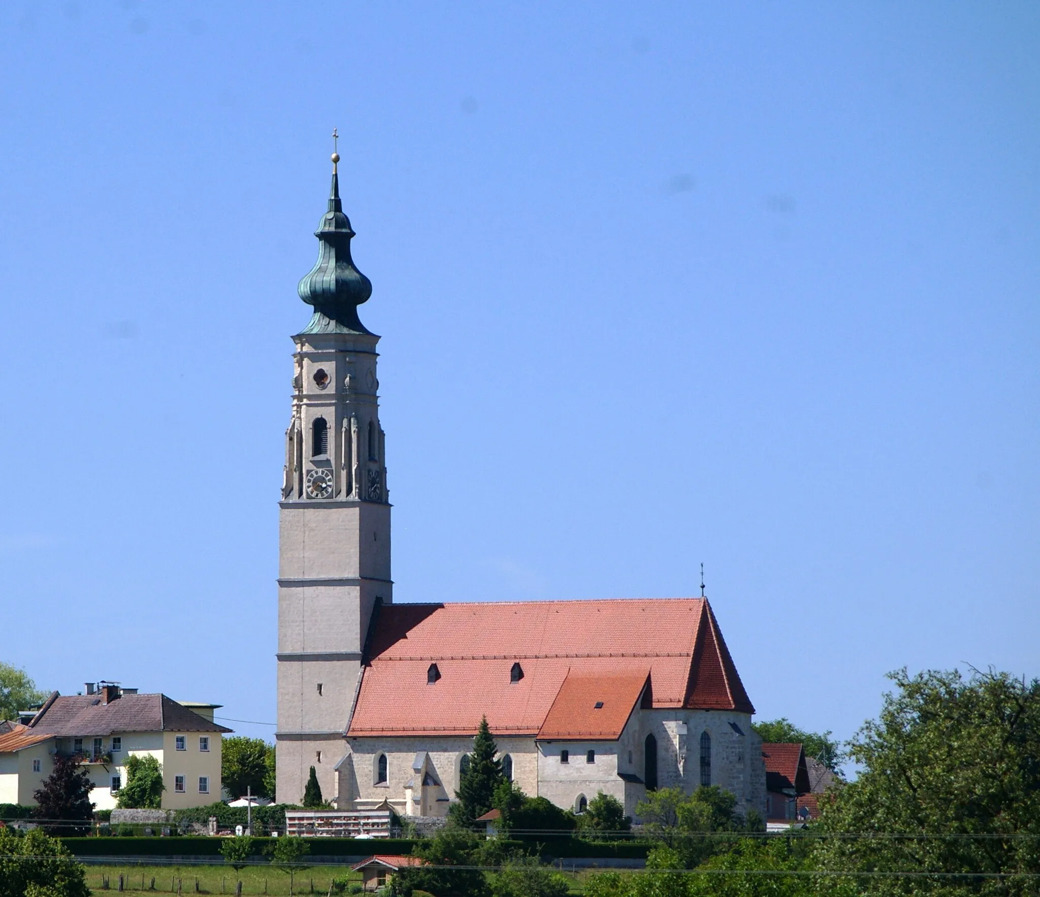 Photo showing: parish church