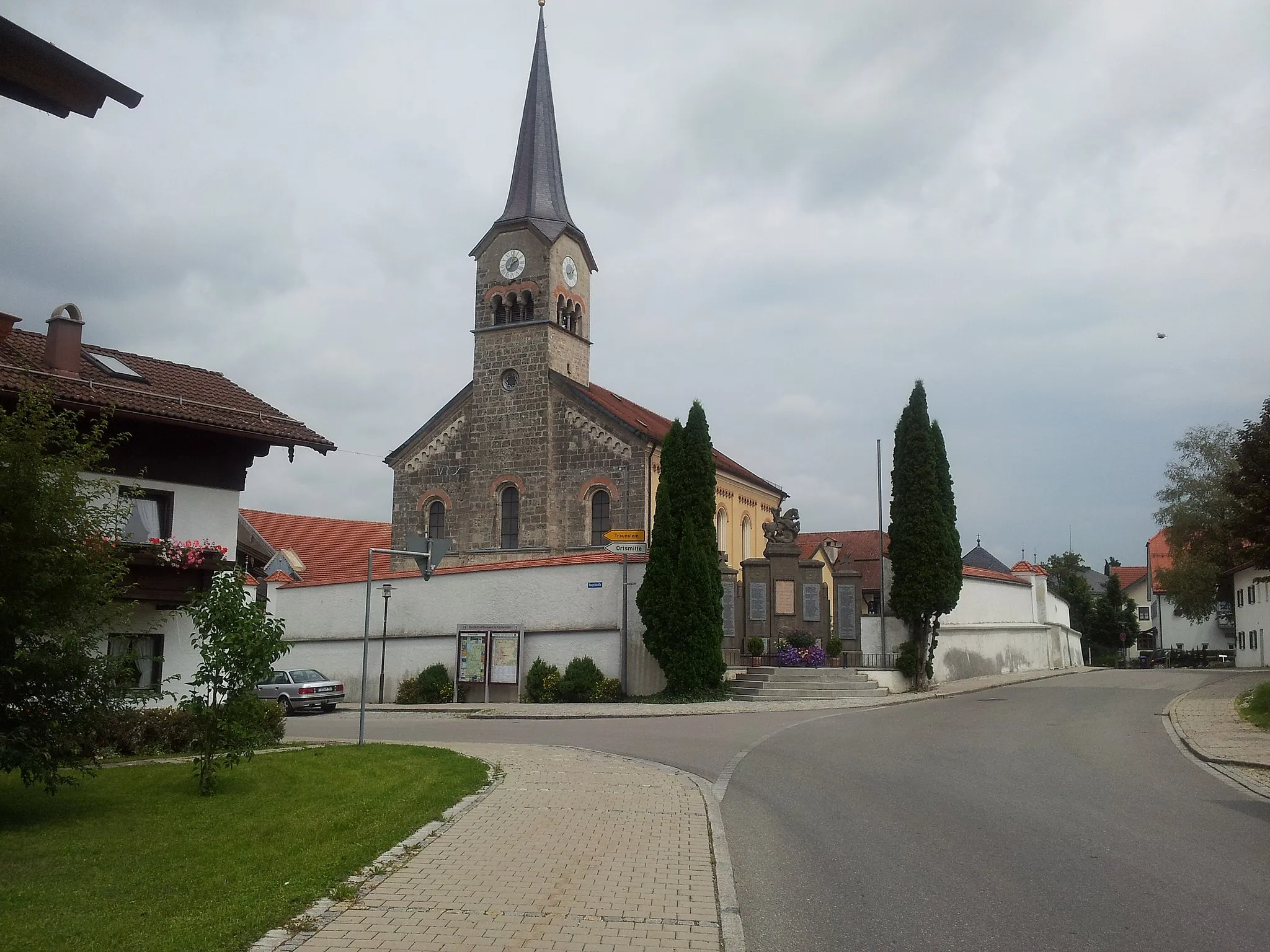 Photo showing: Grabenstätt, Church St. Maximilian