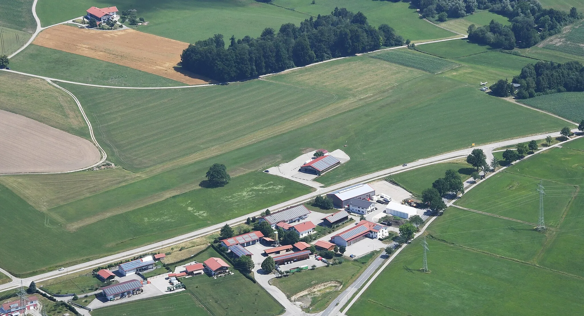 Photo showing: Aerial image of the Grabenstätt airfield