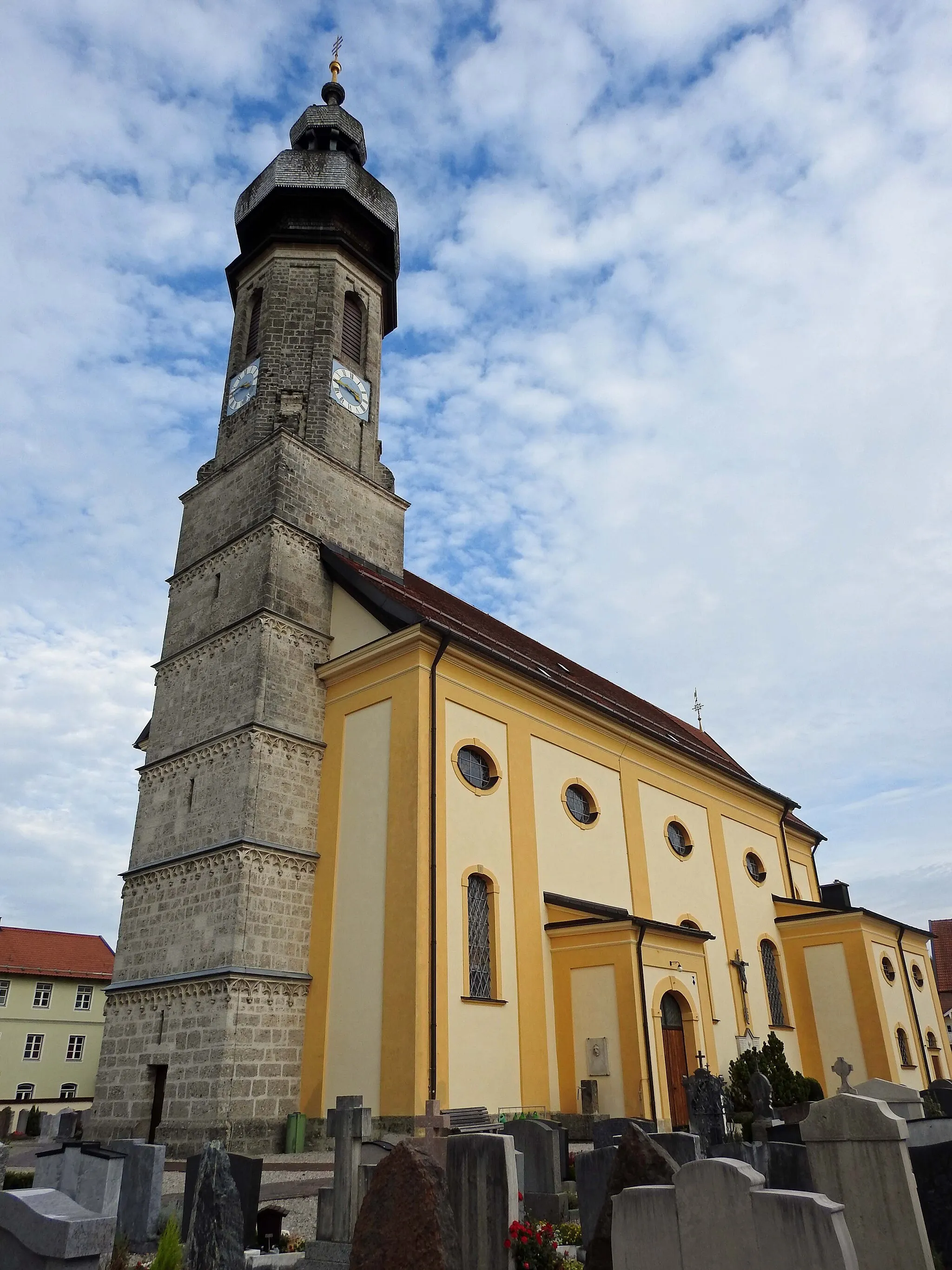 Photo showing: Kirche in Vachendorf