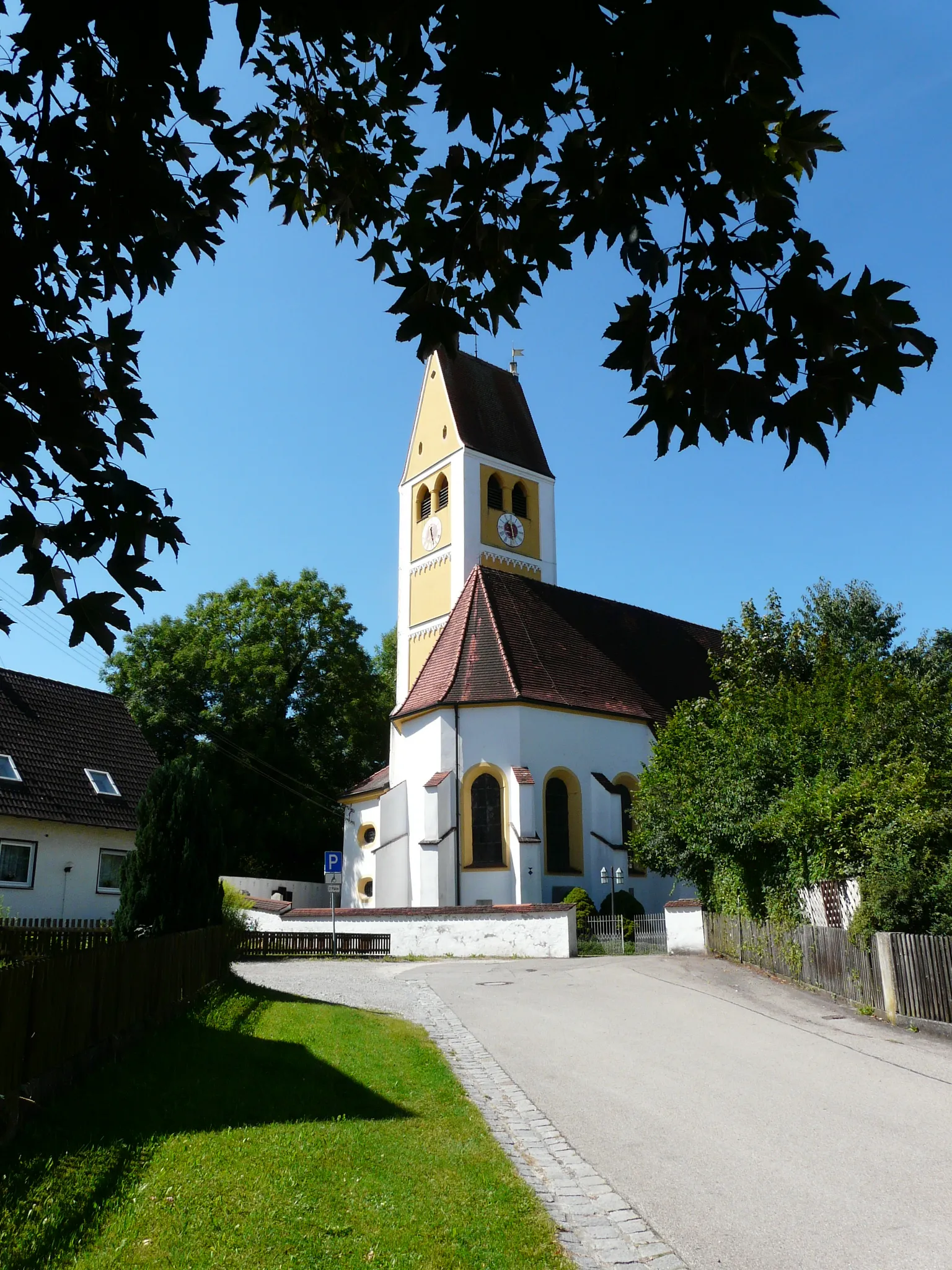 Photo showing: Pfarrkirche St. Martin in Scheuring