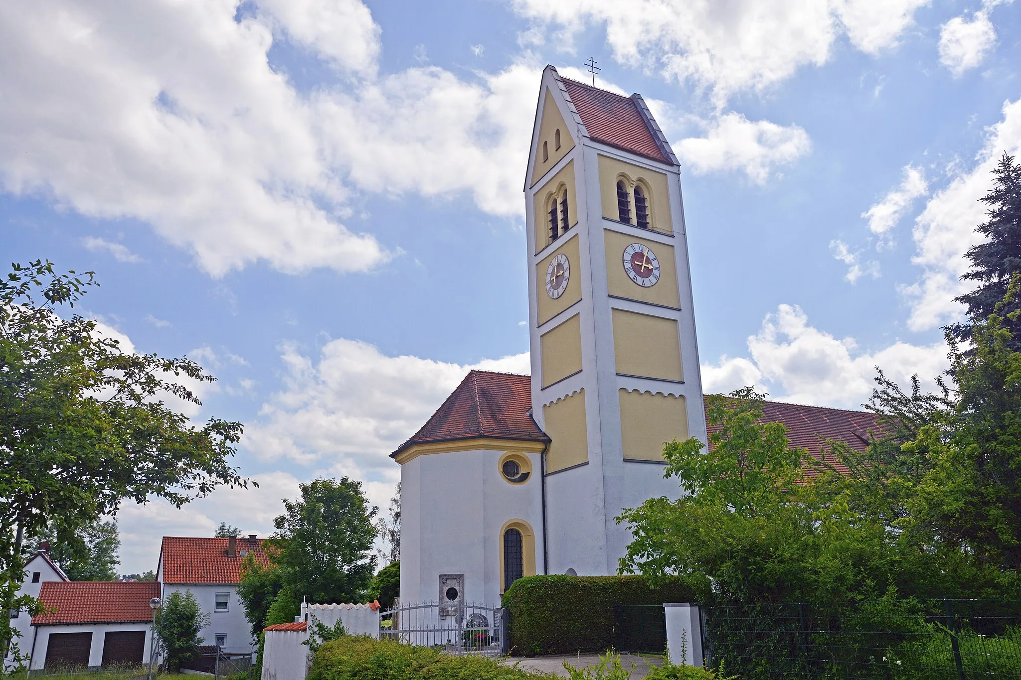 Photo showing: St. Lawrence Church in Petershausen (Upper Bavaria)