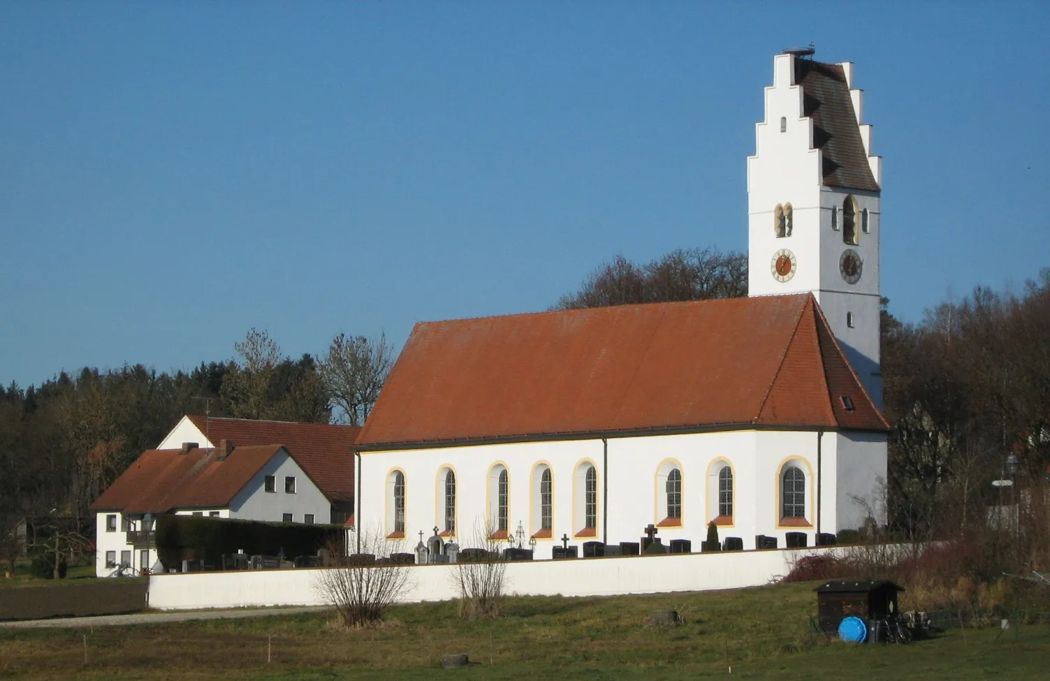 Photo showing: Kirche St. Alban in Eisenhofen