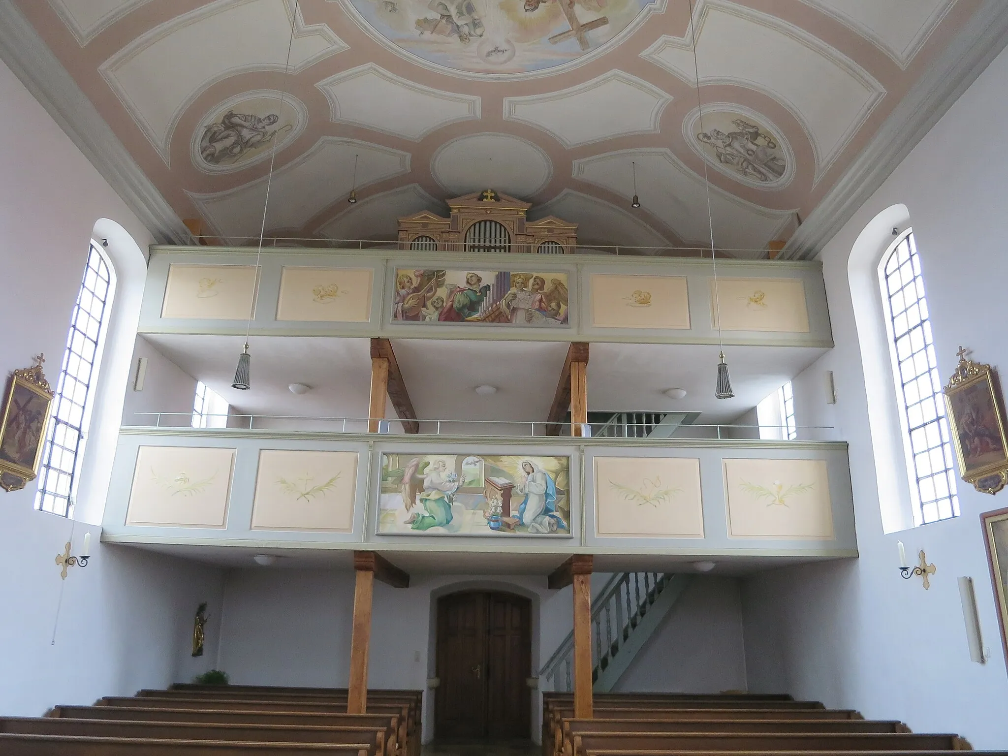 Photo showing: Dorfkirche von Paunzhausen - Blick zur Orgelempore